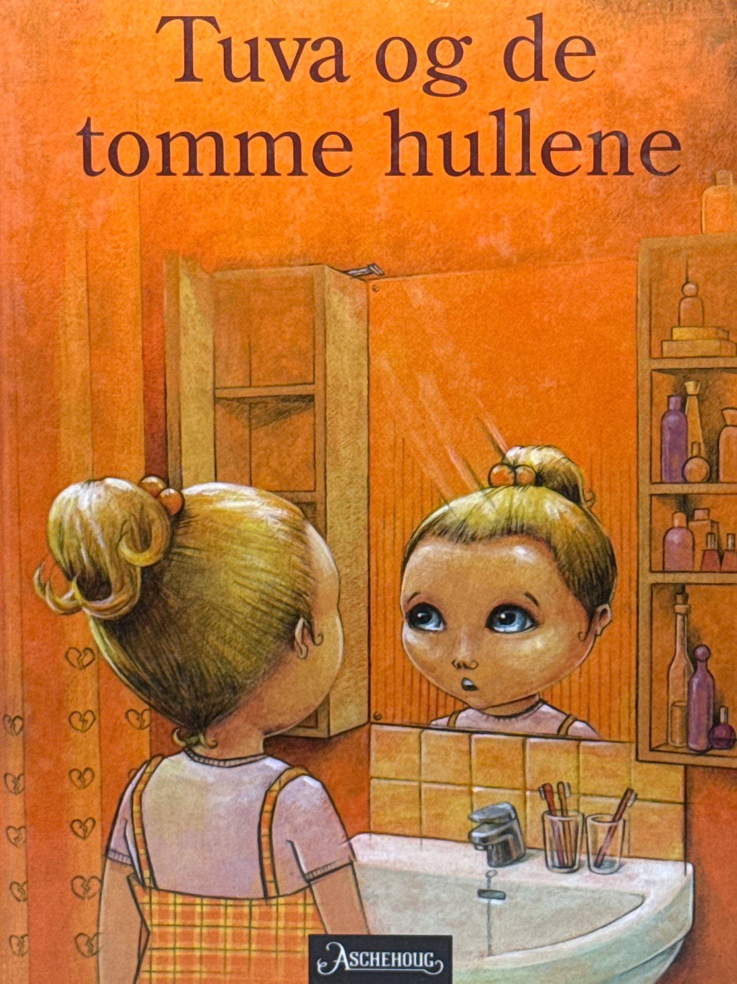 Tuva og de tomme hullene - Innbundet
