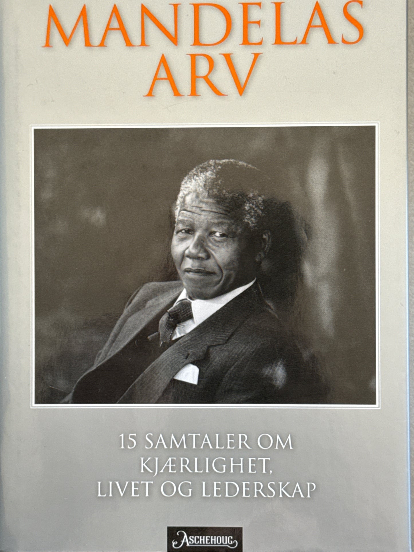 Mandelas arv - Innbundet