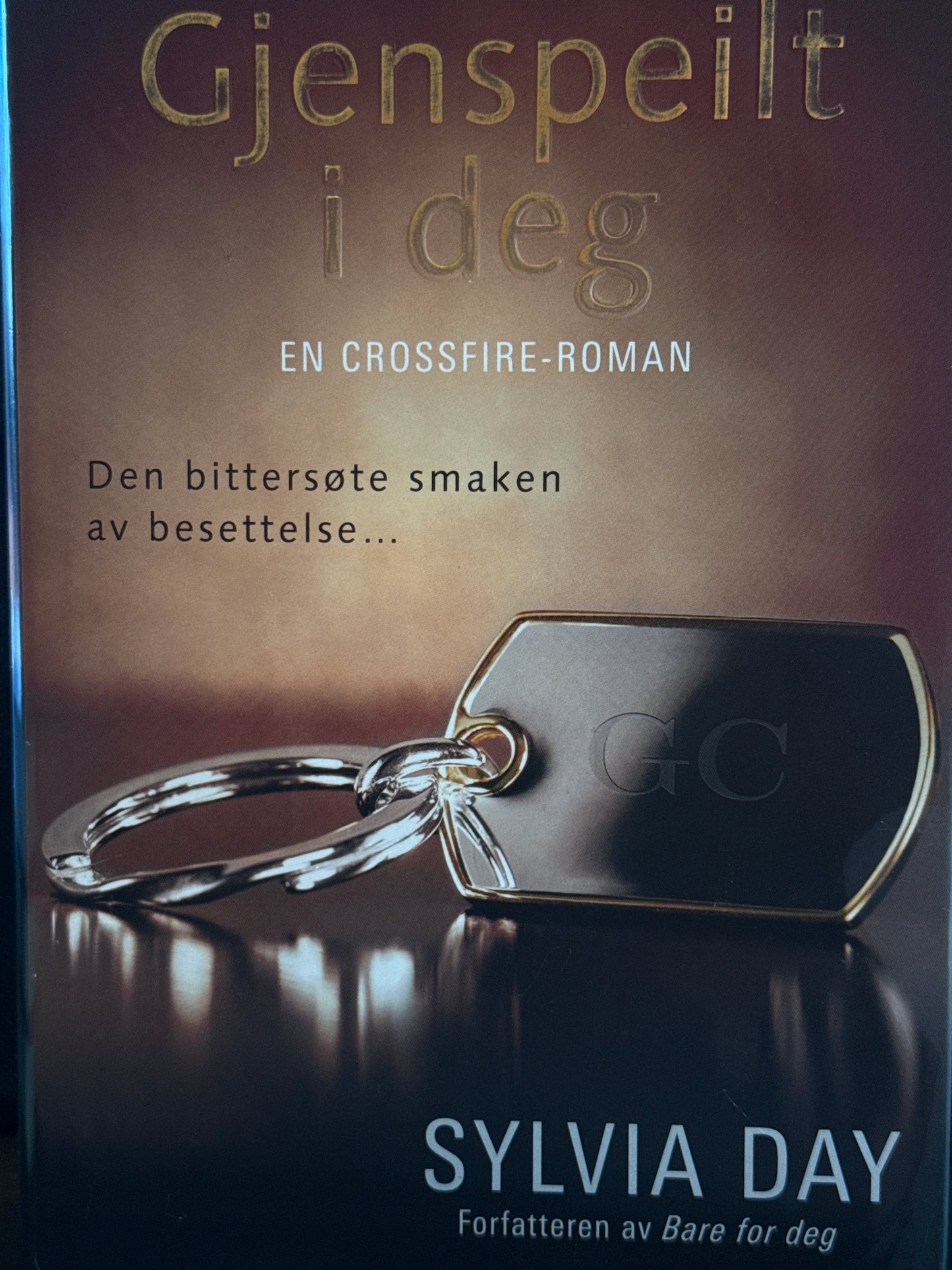 Gjenspeilt i deg - Innbundet