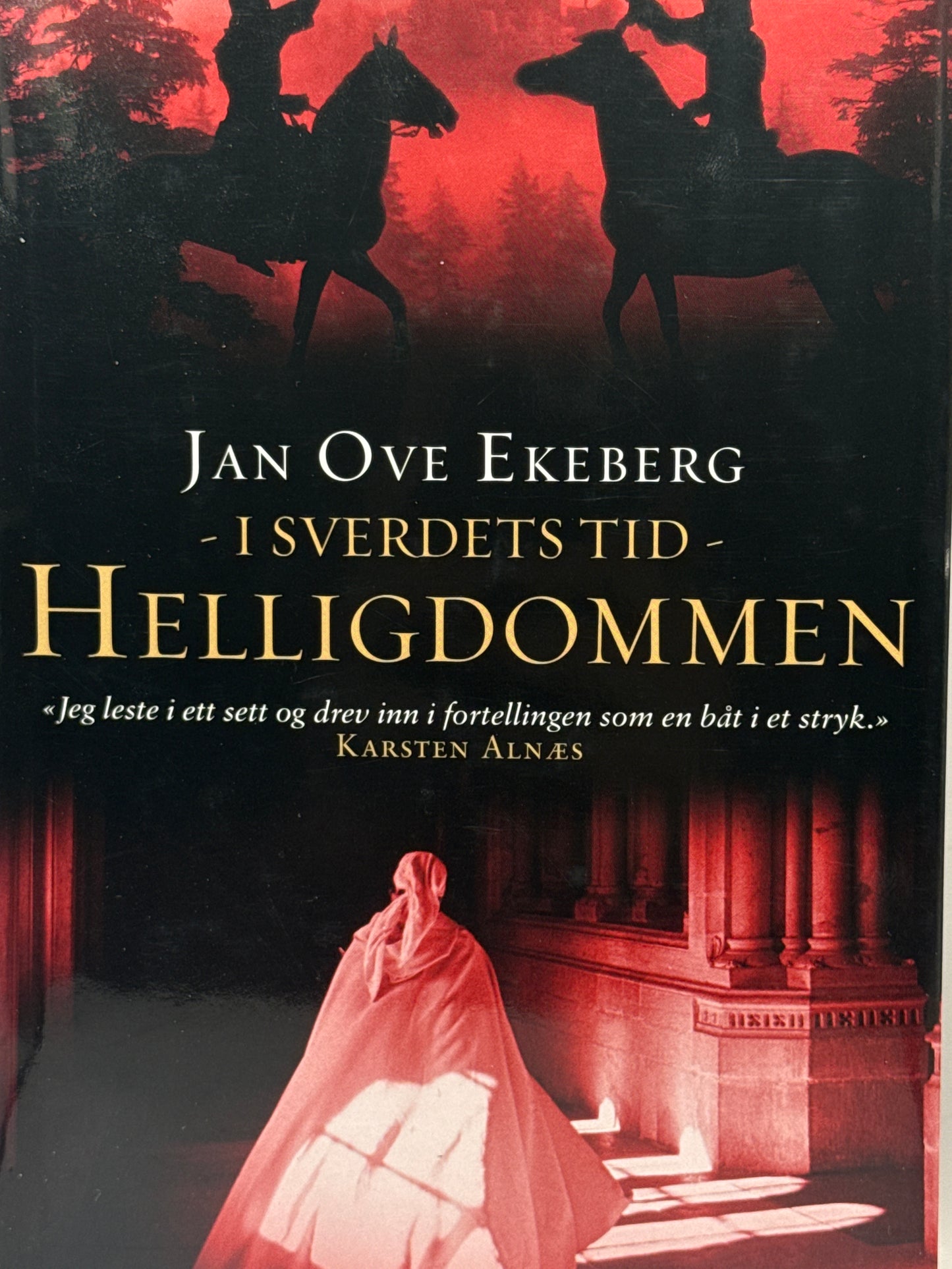 Helligdommen - Innbundet