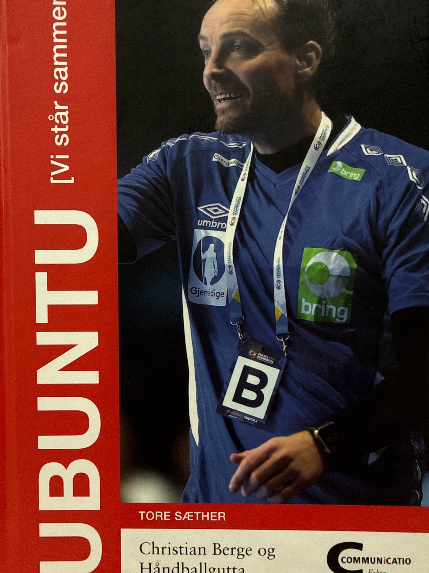 Ubuntu (vi står sammen) - Innbundet