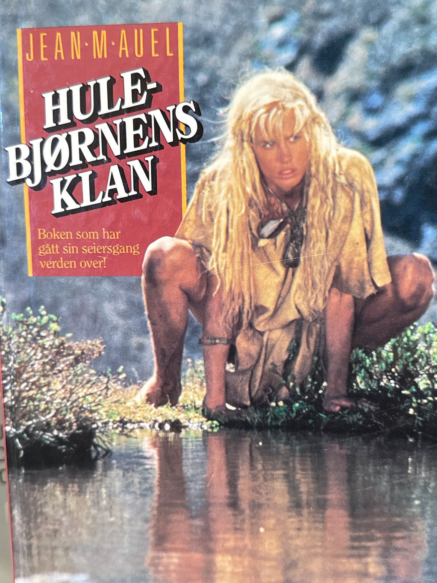 Hulebjørnens klan - Innbundet