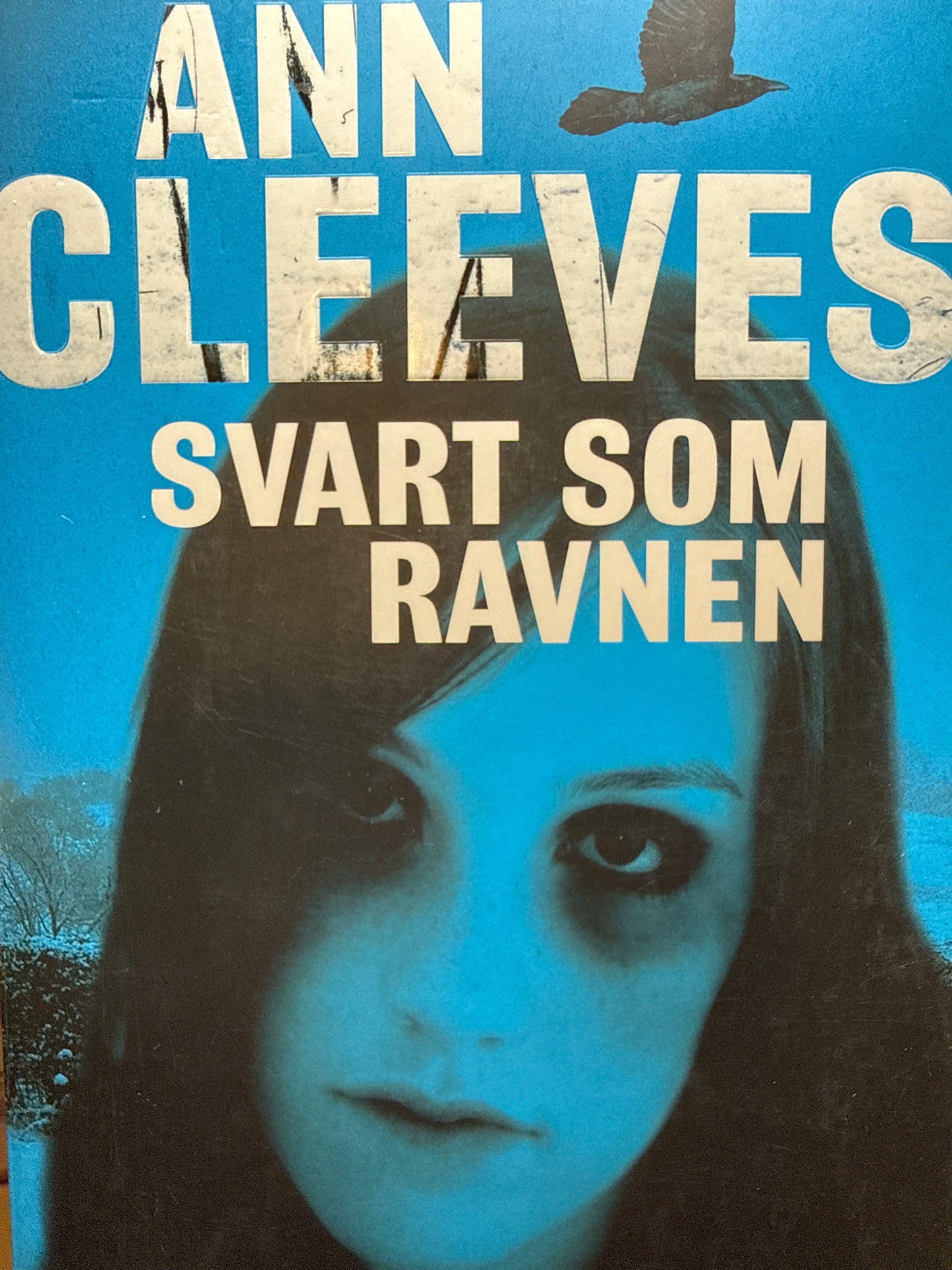 Svart som ravnen - Pocket