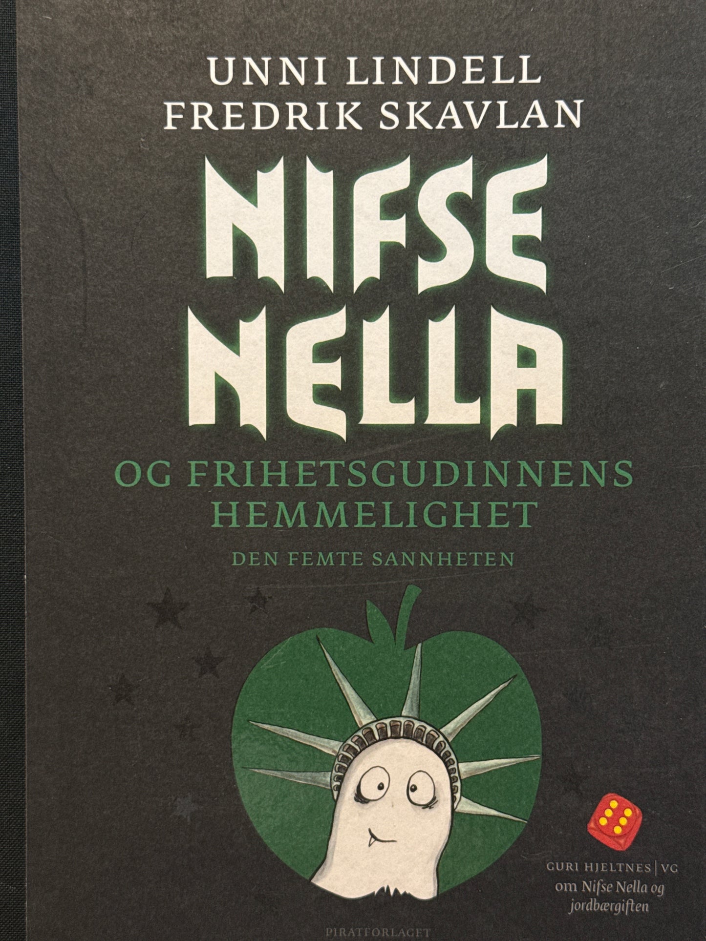 Nifse Nella og frihetsgudinnens hemmelighet - Innbundet