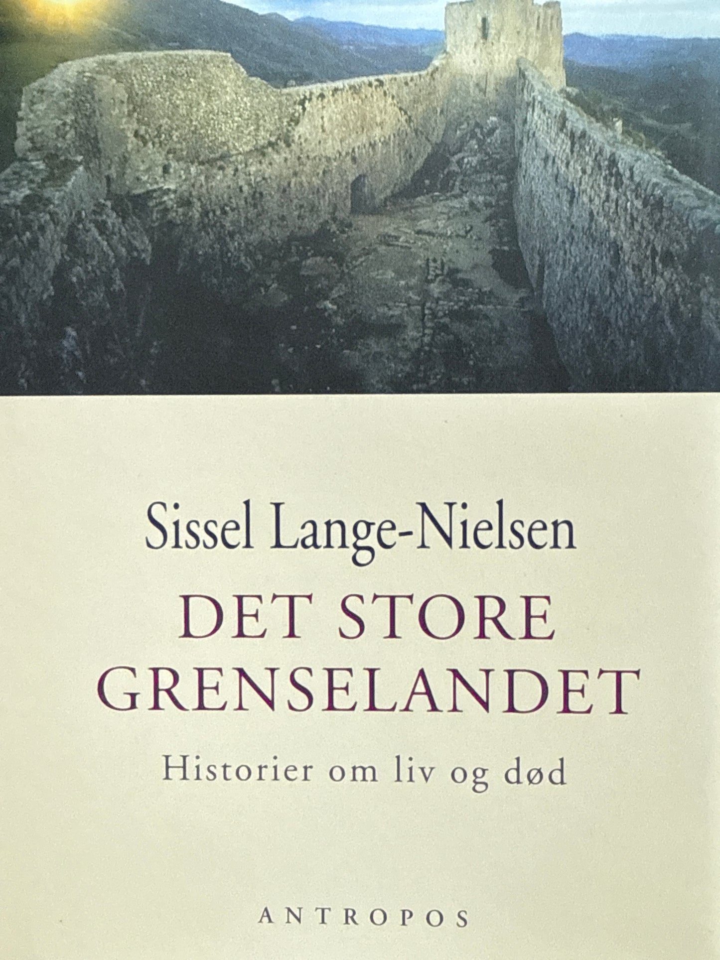 Den store grenselandet - Innbundet