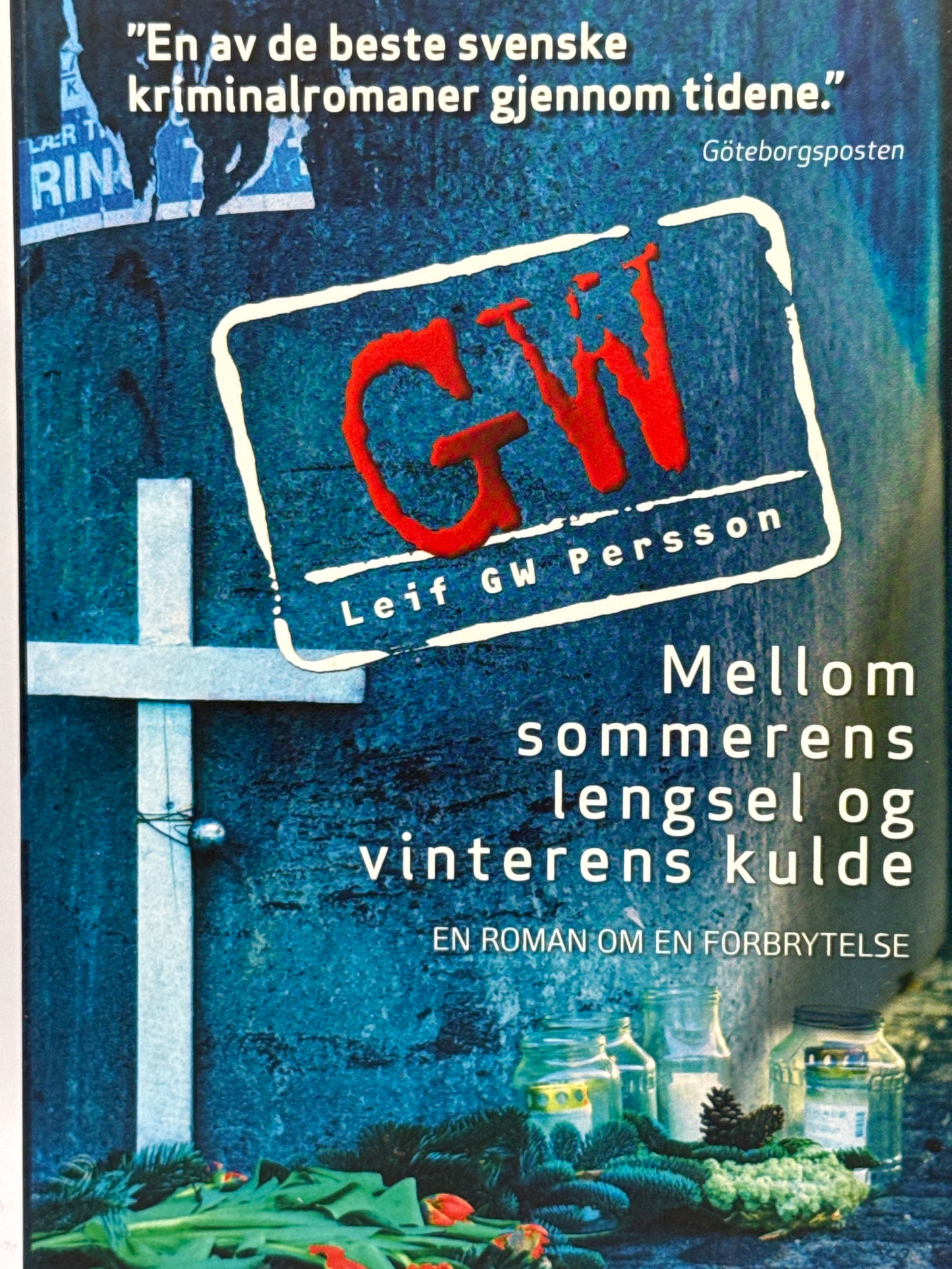Mellom sommerens lengsel og vinterens kulde - Pocket