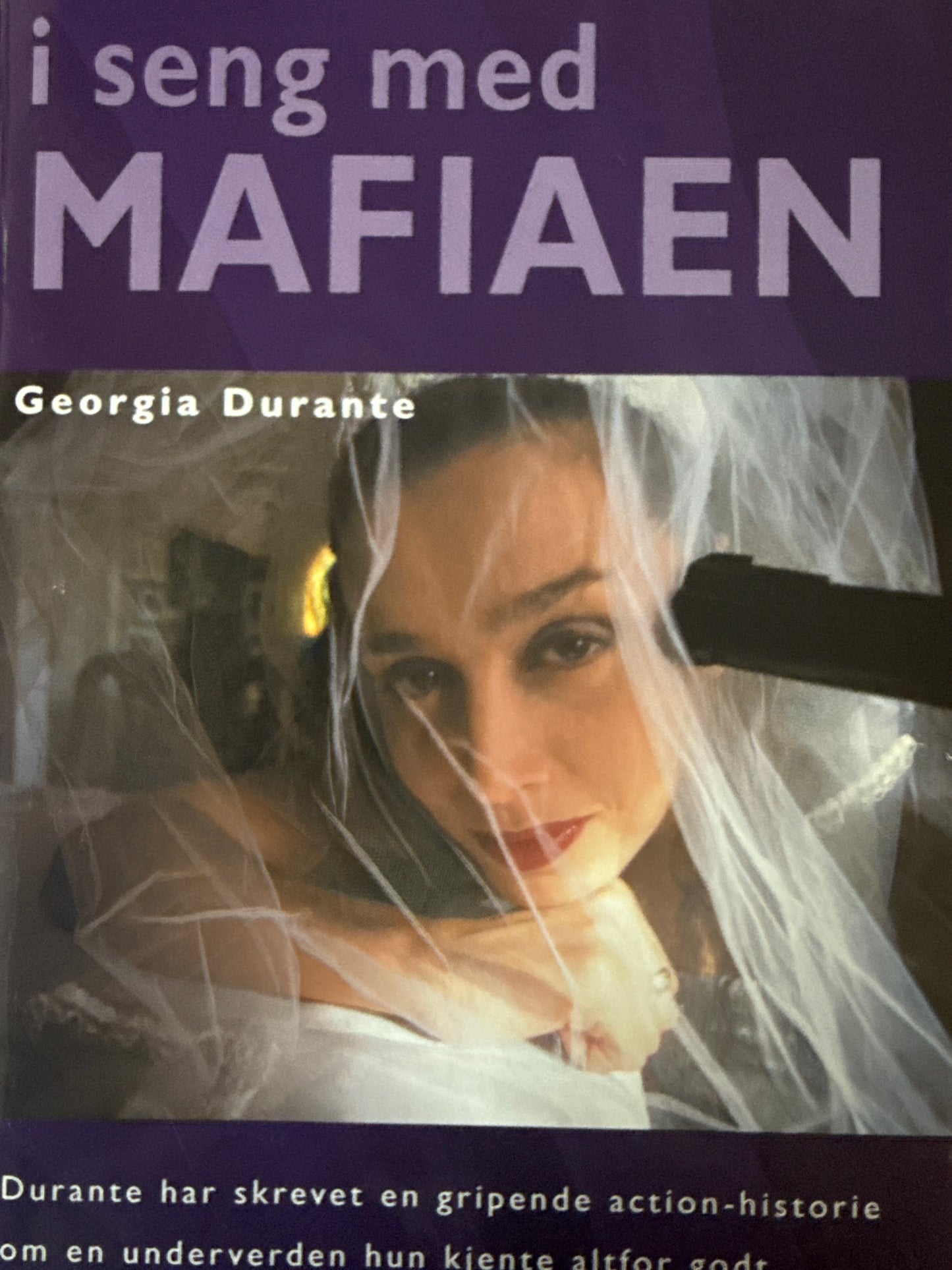I seng med mafiaen - Innbundet