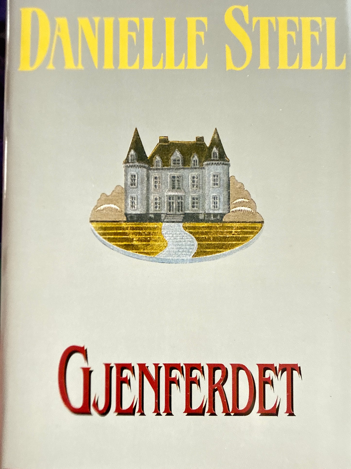 Gjenferdet - Innbundet