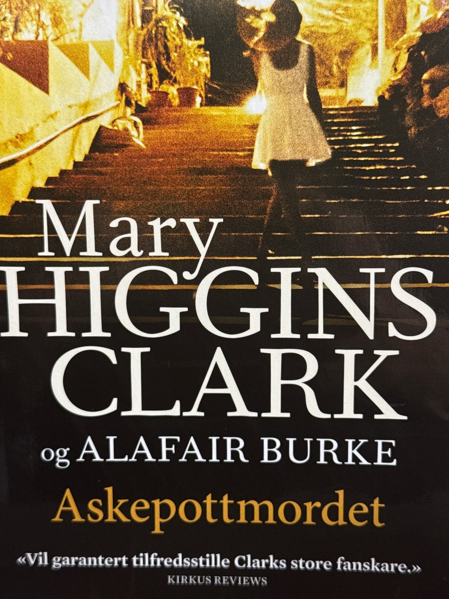 Askepottmordet - Innbundet