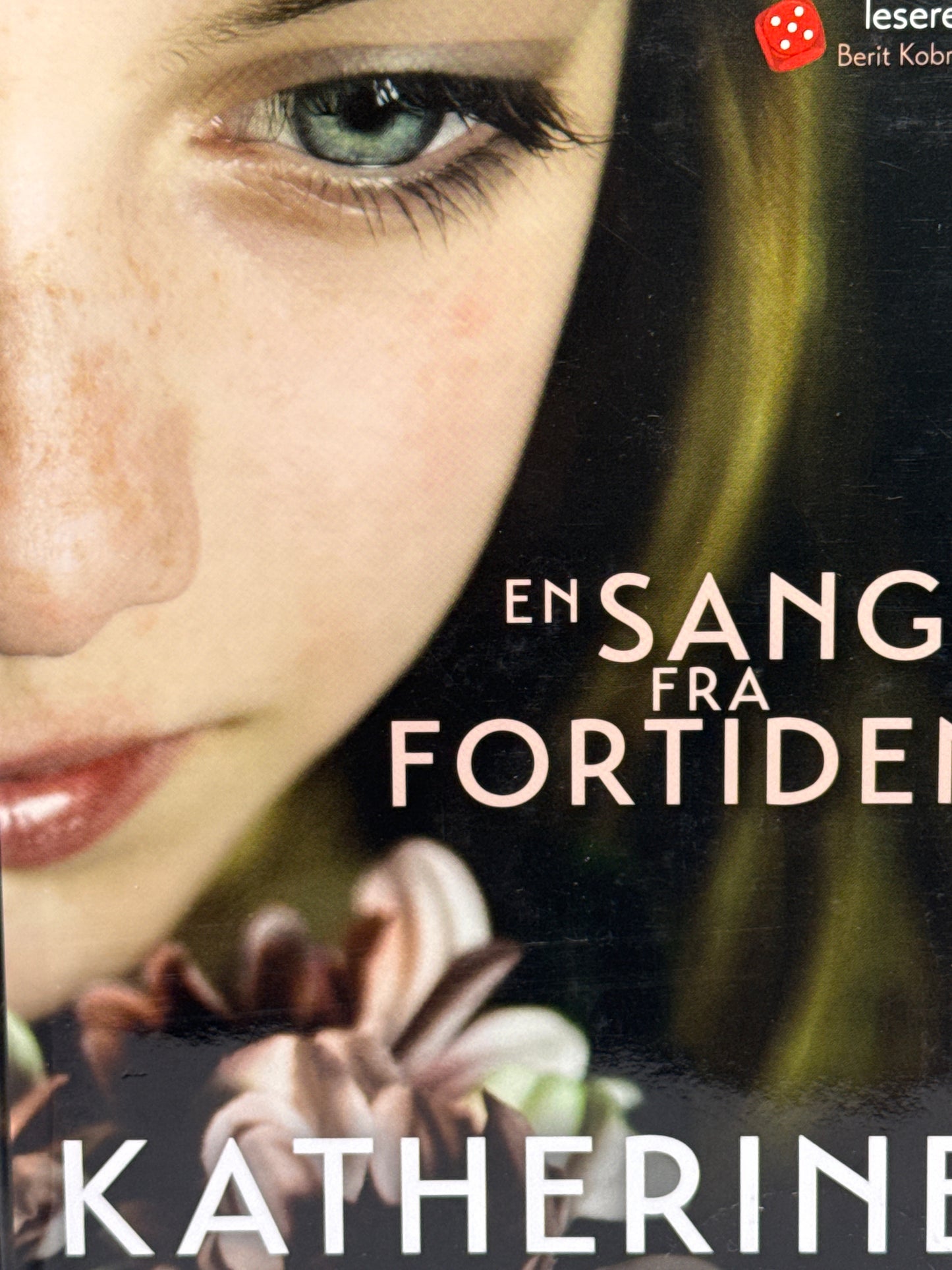 En sang fra fortiden - Innbundet