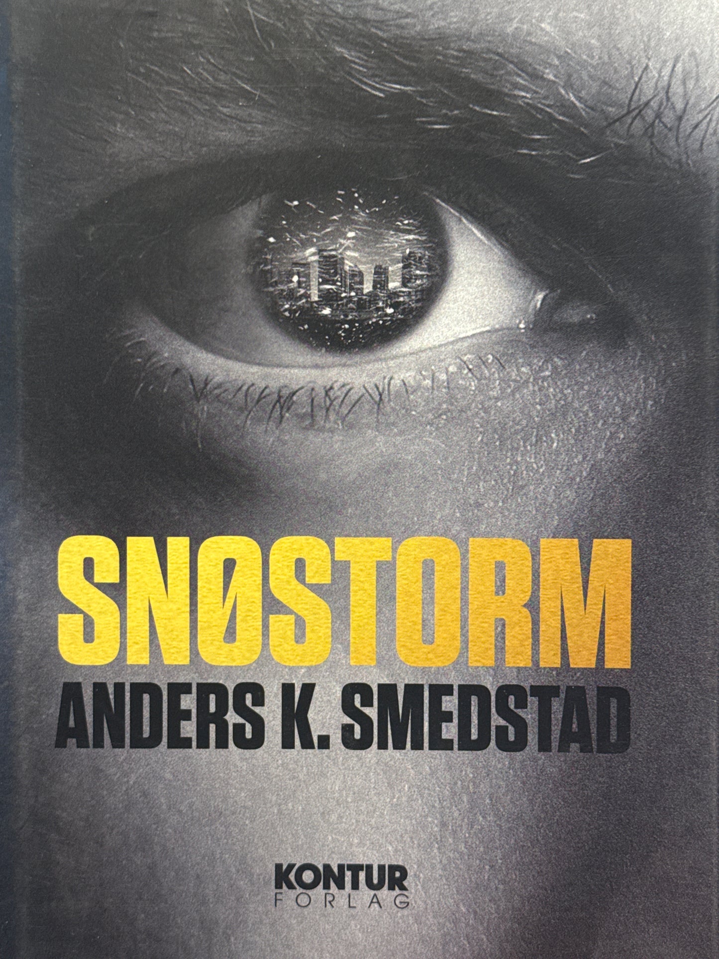 Snøstorm - Innbundet