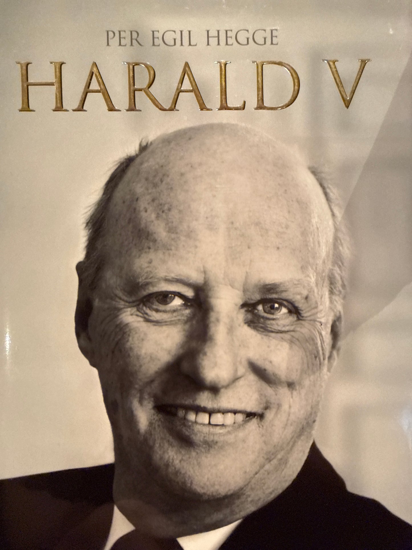 Harald V - Innbundet