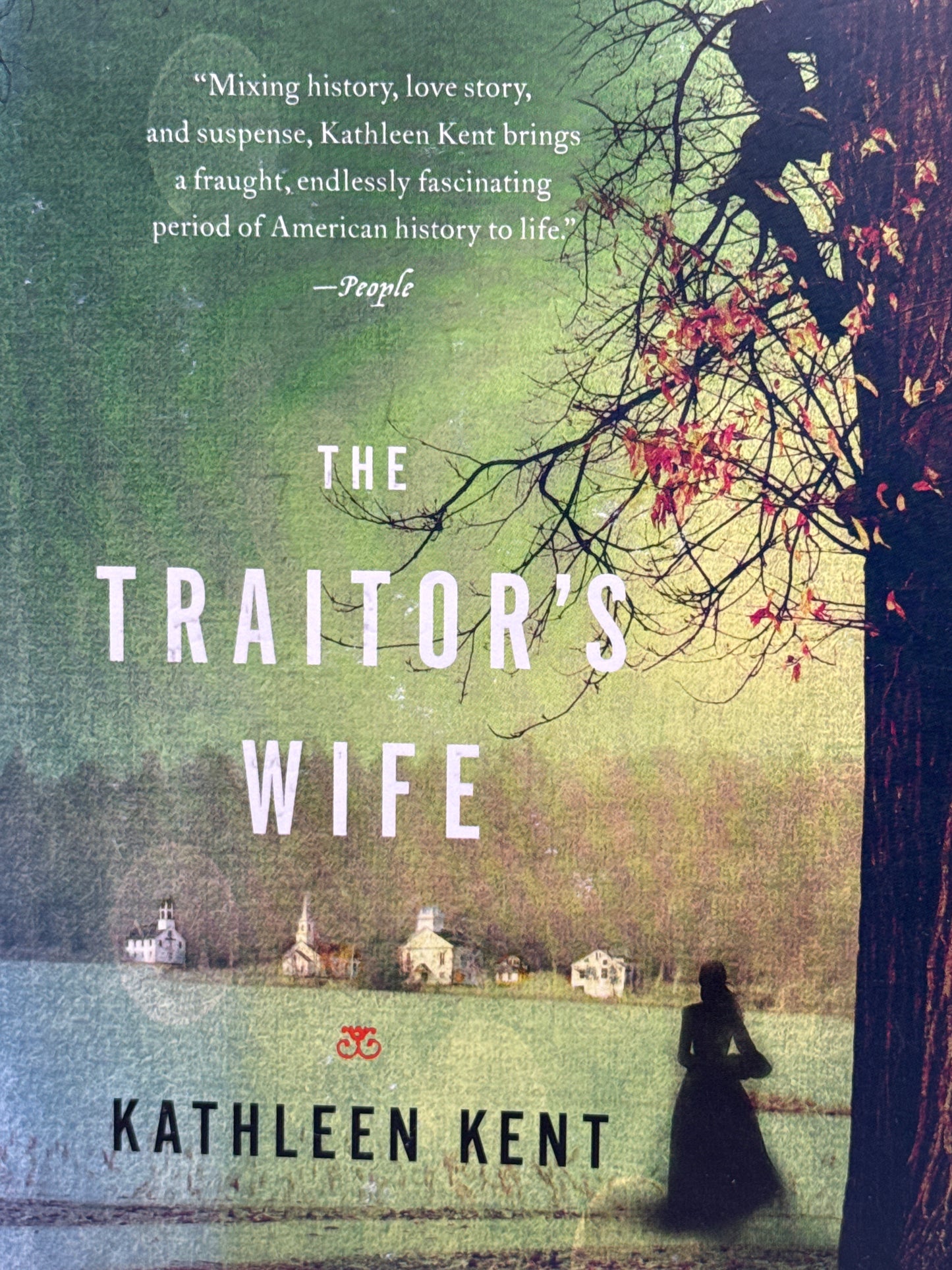The Traitor's Wife - Pocket