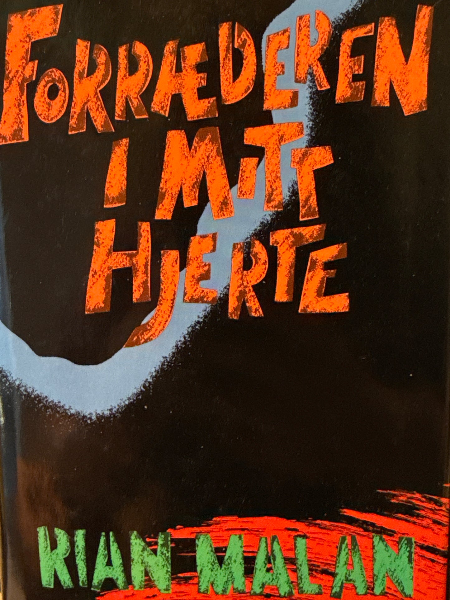 Forræderen i mitt hjerte - Innbundet