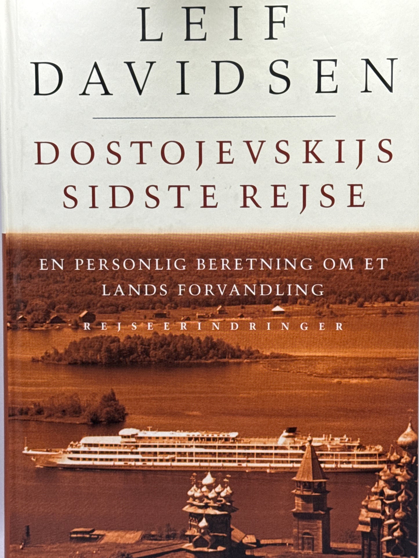 Dostojevskijs sidste rejse - Innbundet