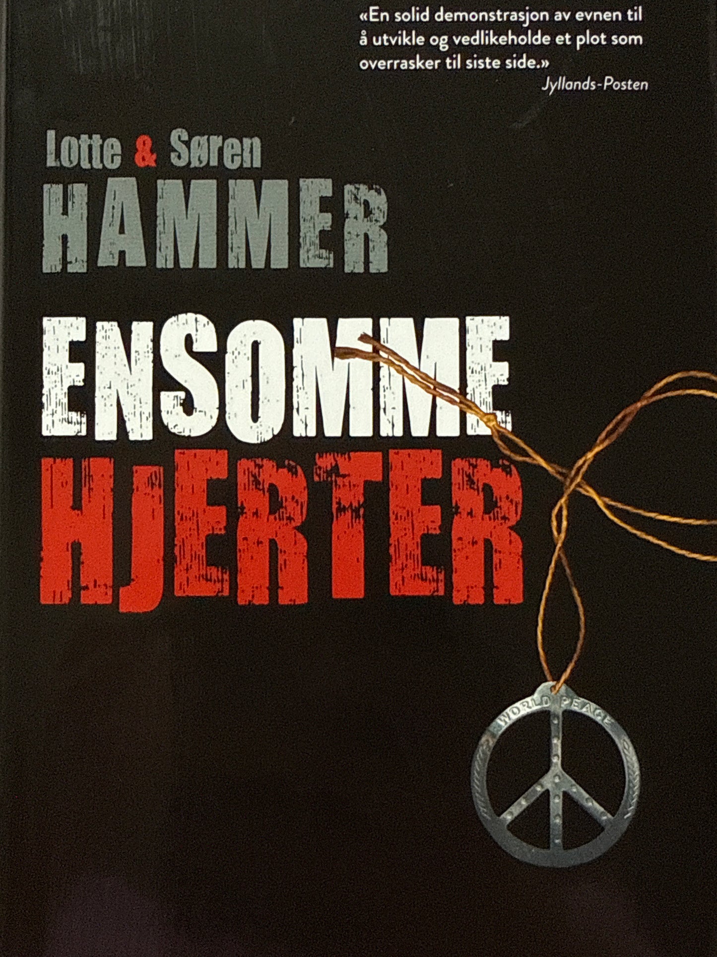 Ensomme hjerter - Innbundet