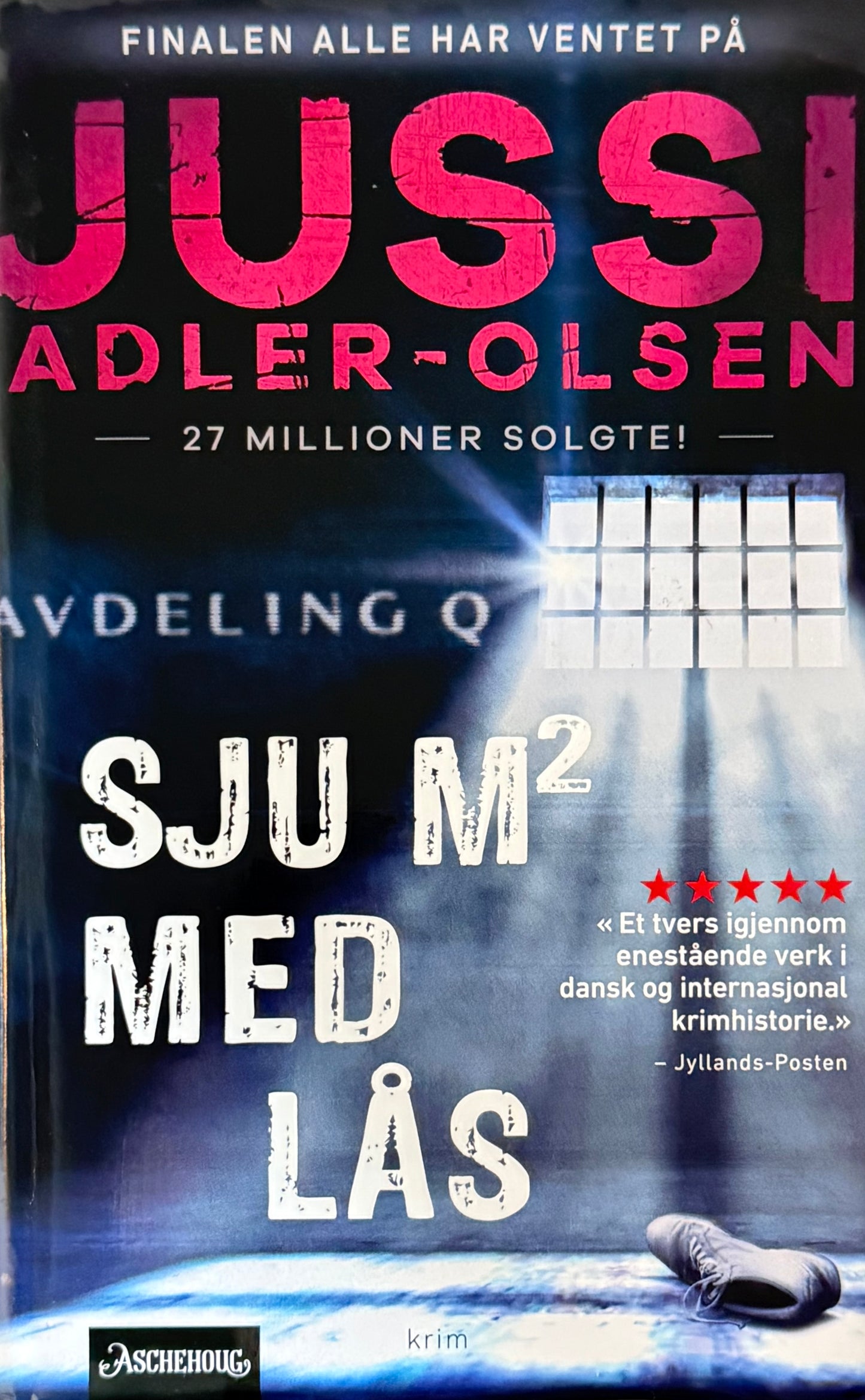 Sju kvadratmeter med lås - Innbundet