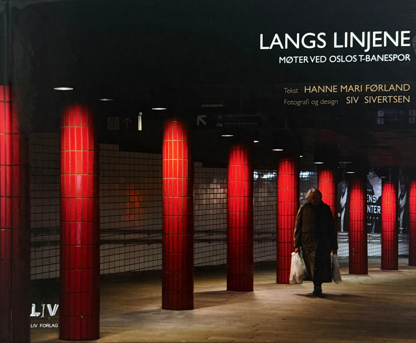 Langs linjene - Innbundet