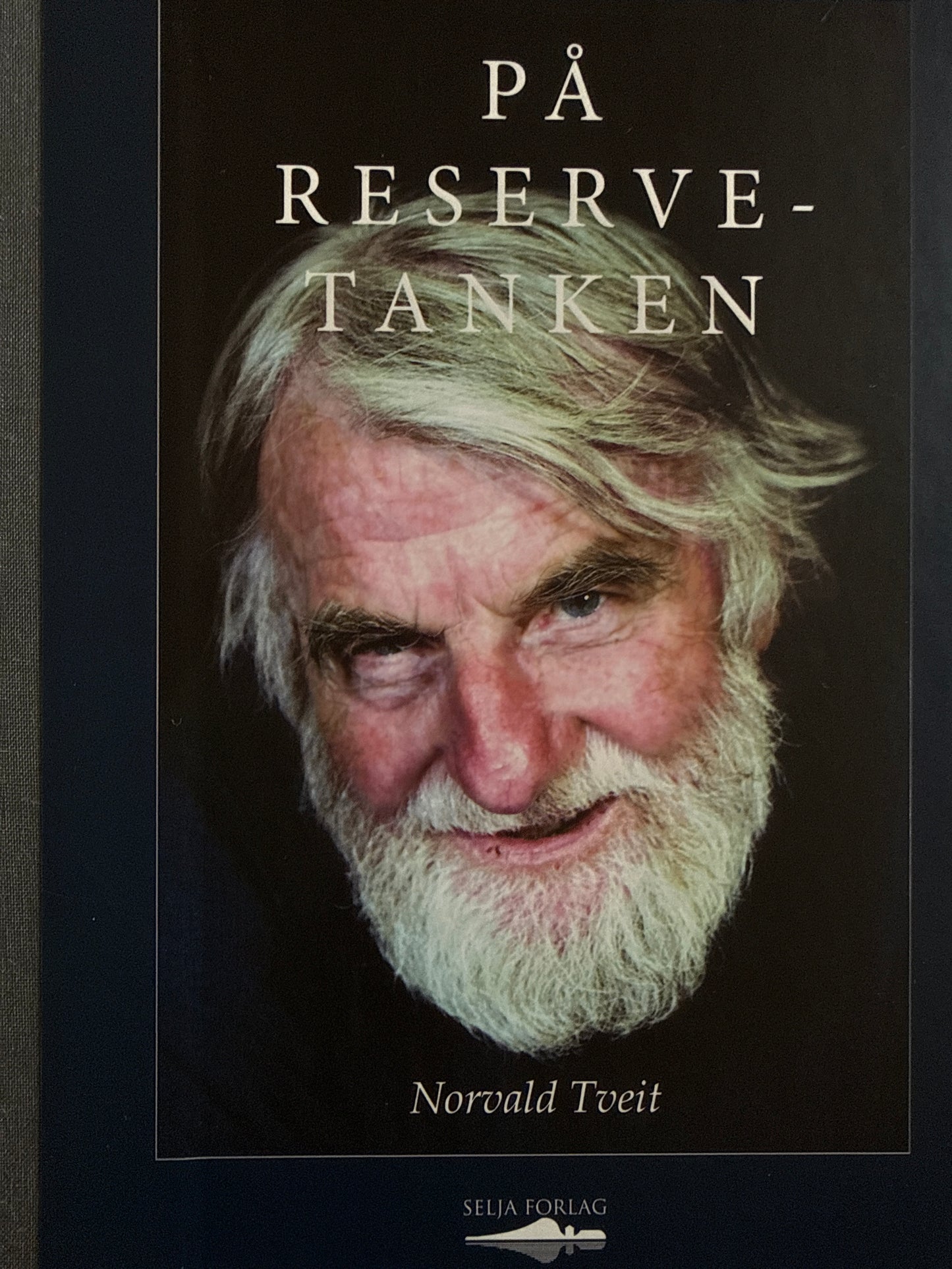 På reservetanken - Innbundet