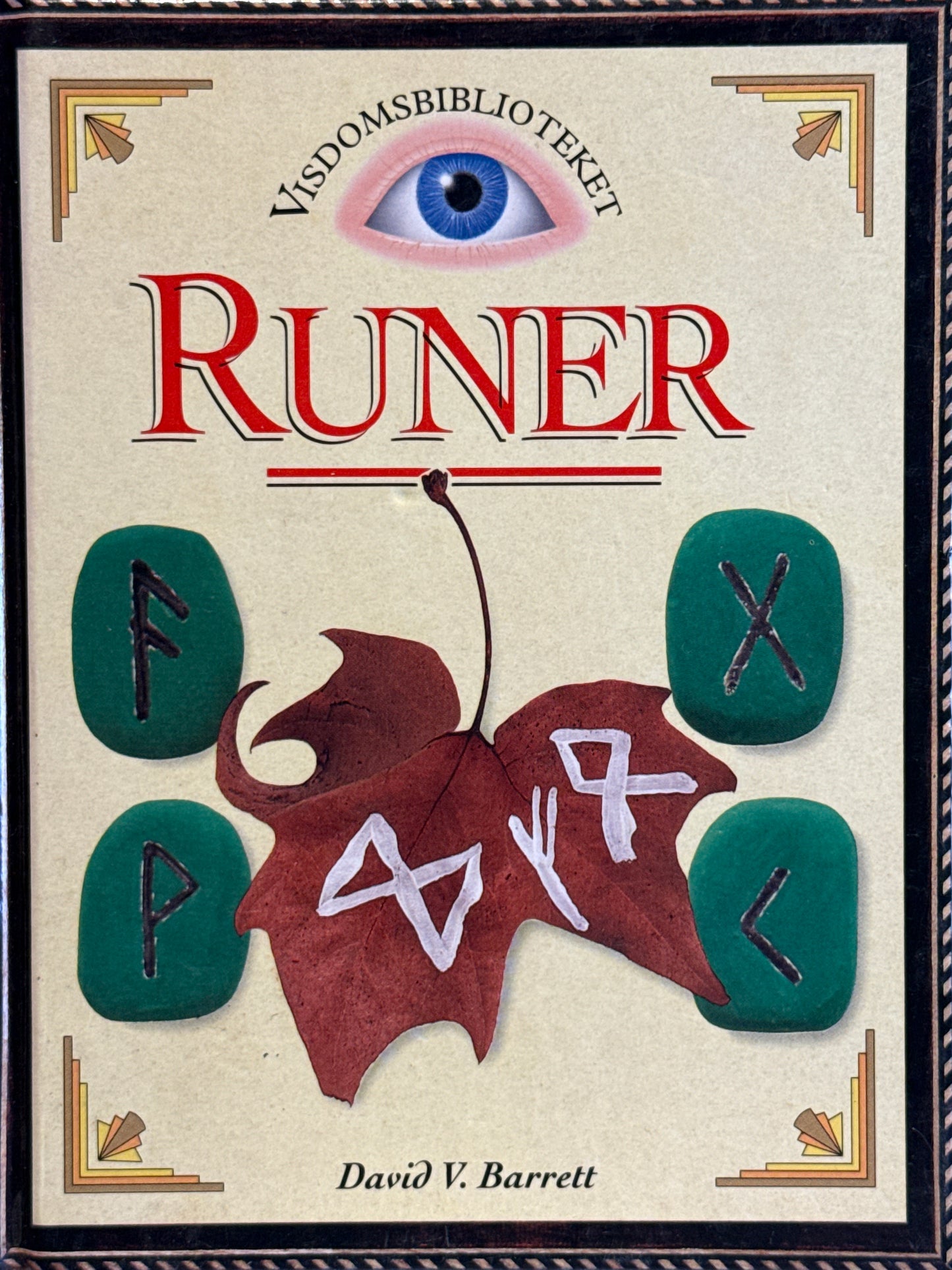 Runer - Innbundet