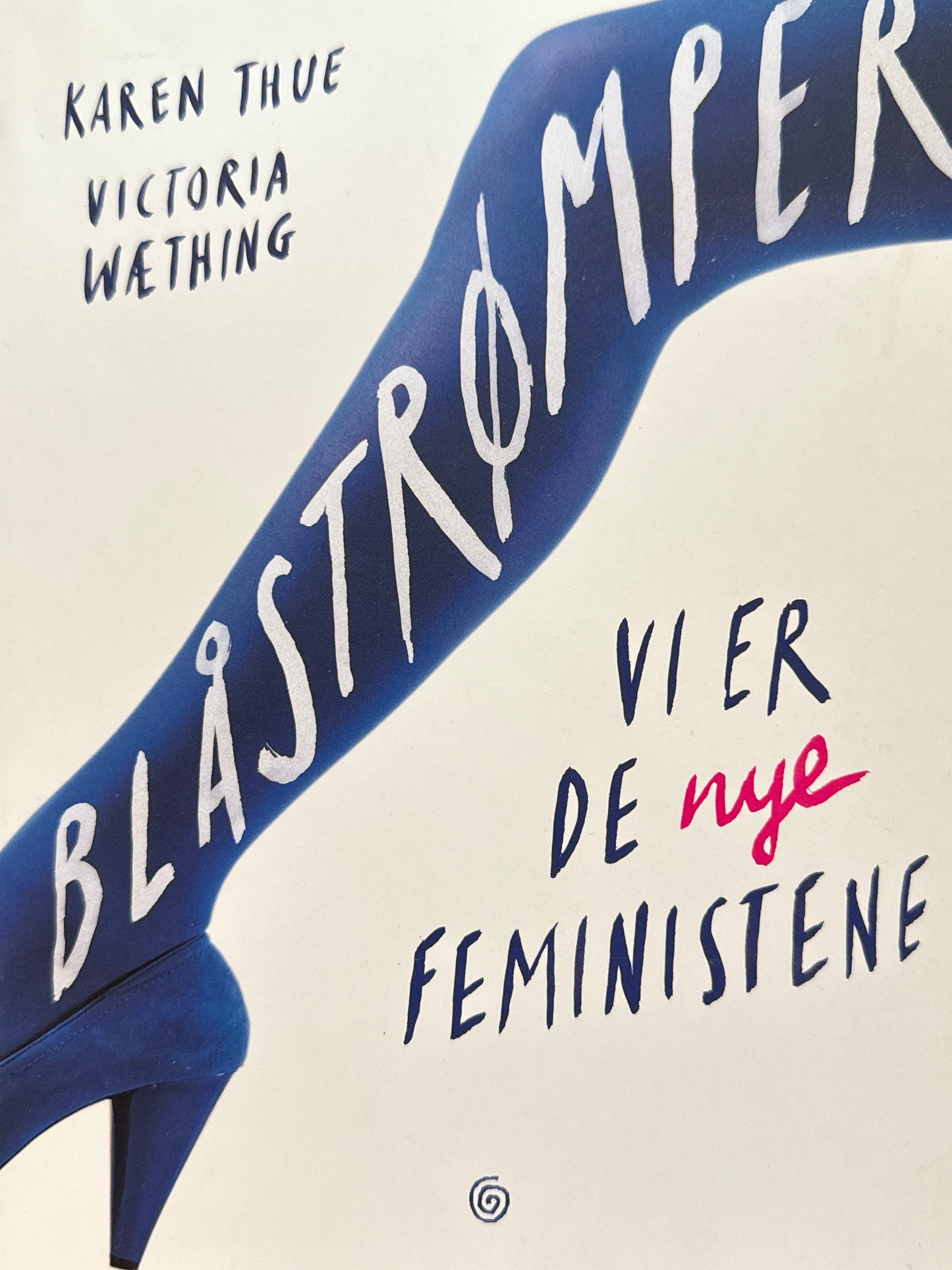 Blåstrømper - Innbundet