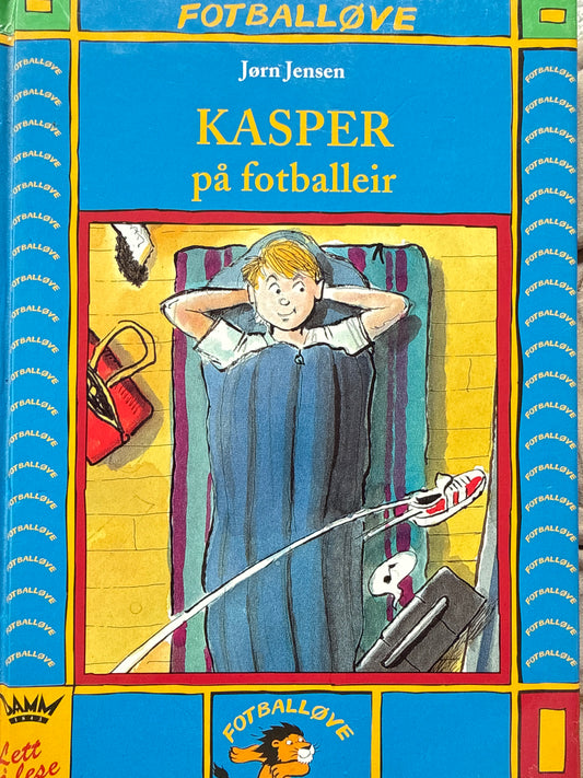 Kasper på fotballeir - Innbundet