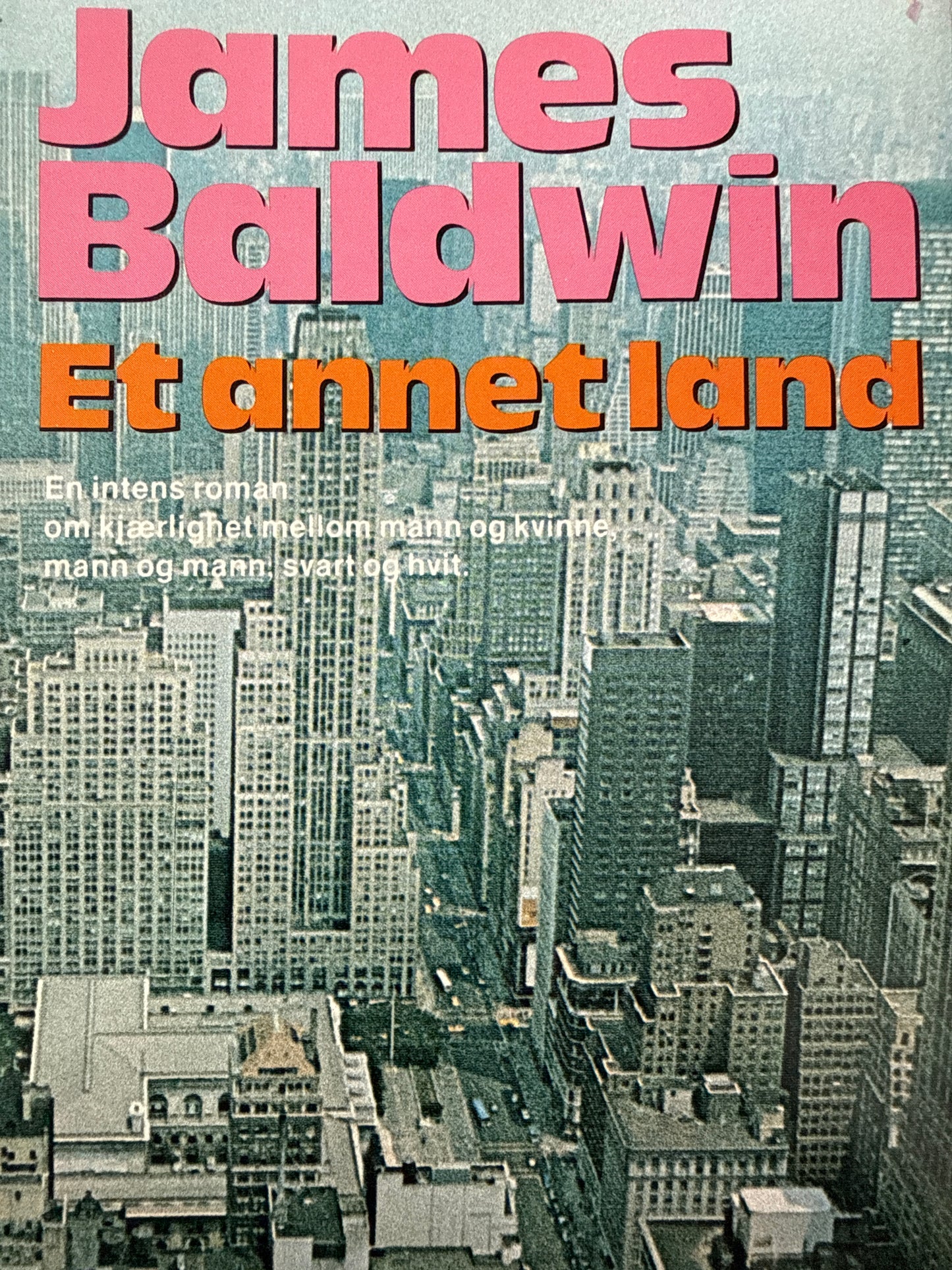 Et annet land - Innbundet