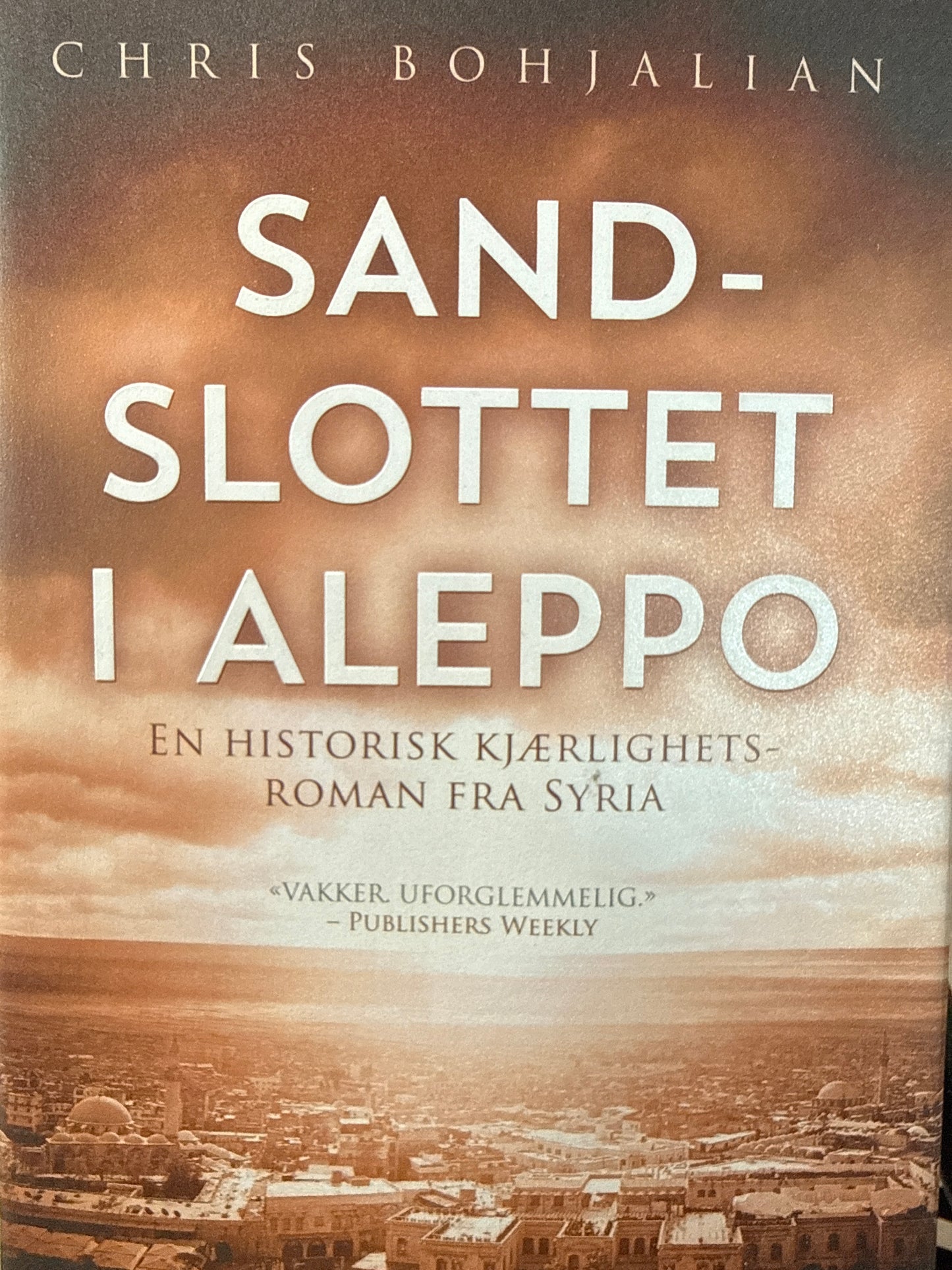 Sandslottet i Aleppo - Innbundet
