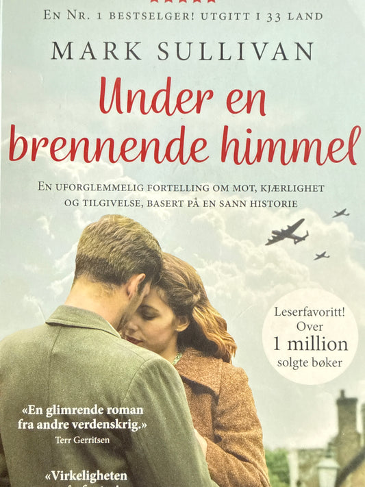 Under en brennende himmel - Pocket