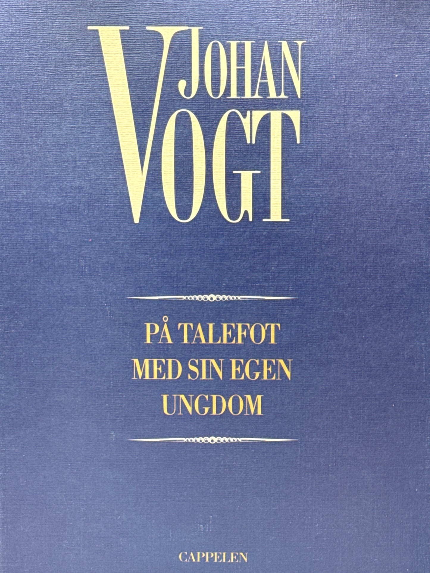 På talefot med sin egen ungdom - Innbundet