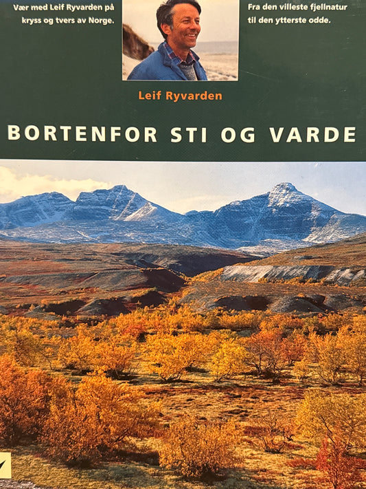 Bortenfor sti og varde - Innbundet