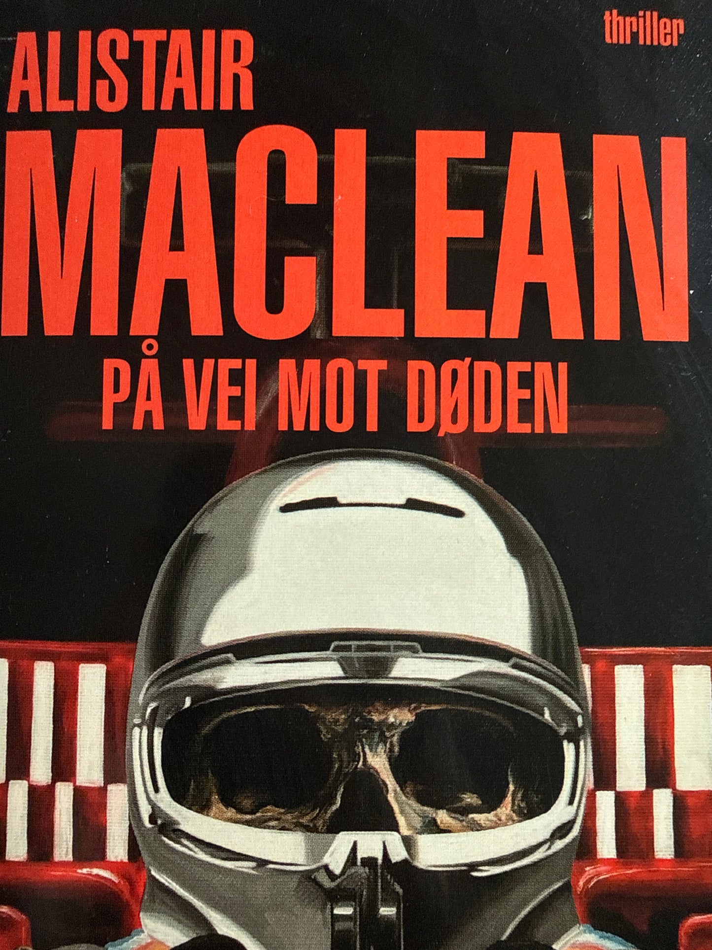 På vei mot døden - Pocket