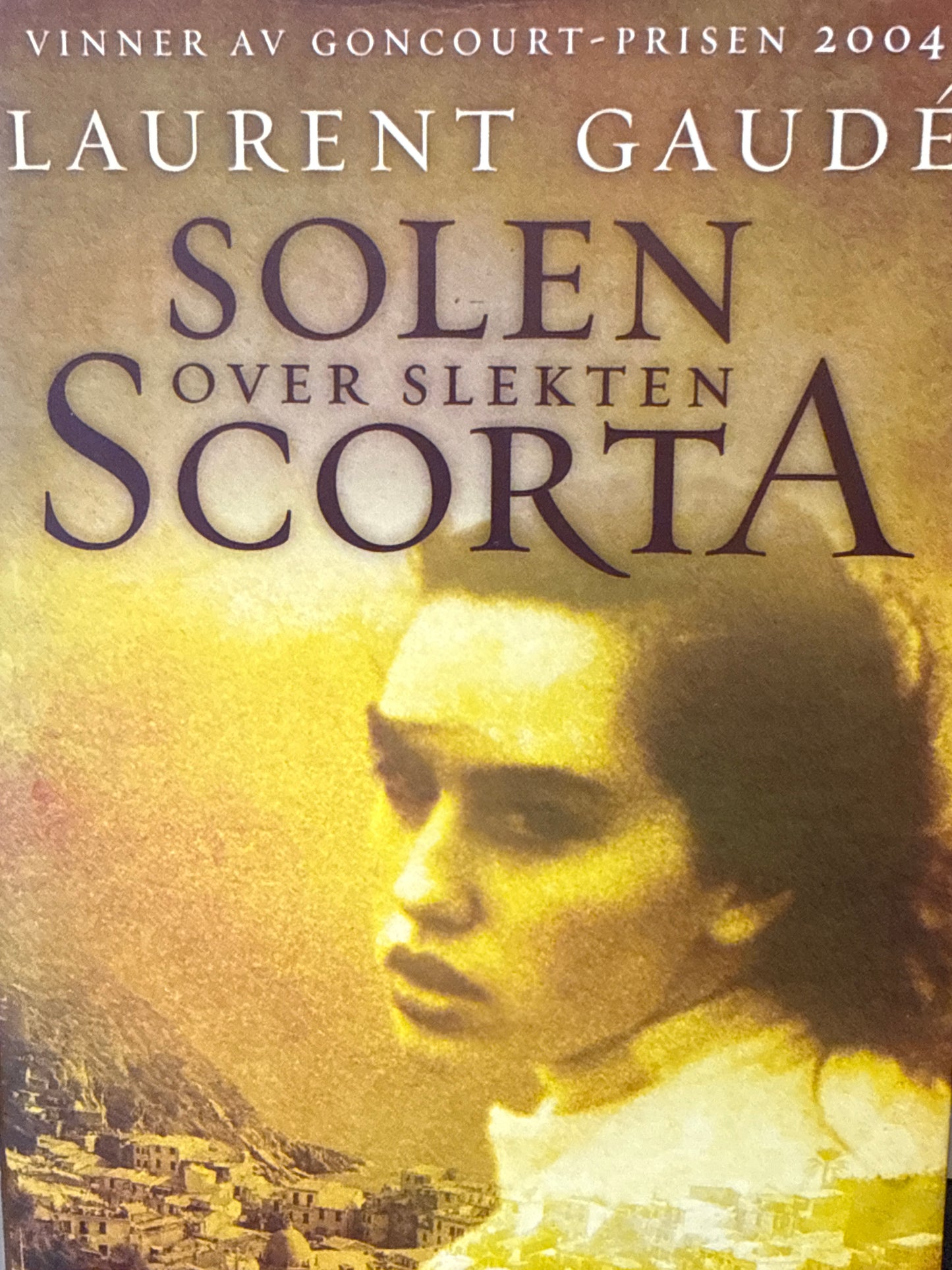 Solen over slekten Scorta - Innbundet