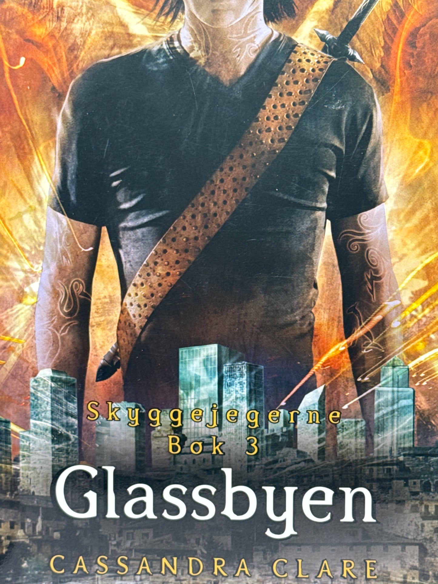 Glassbyen ; bok 3 - Innbundet
