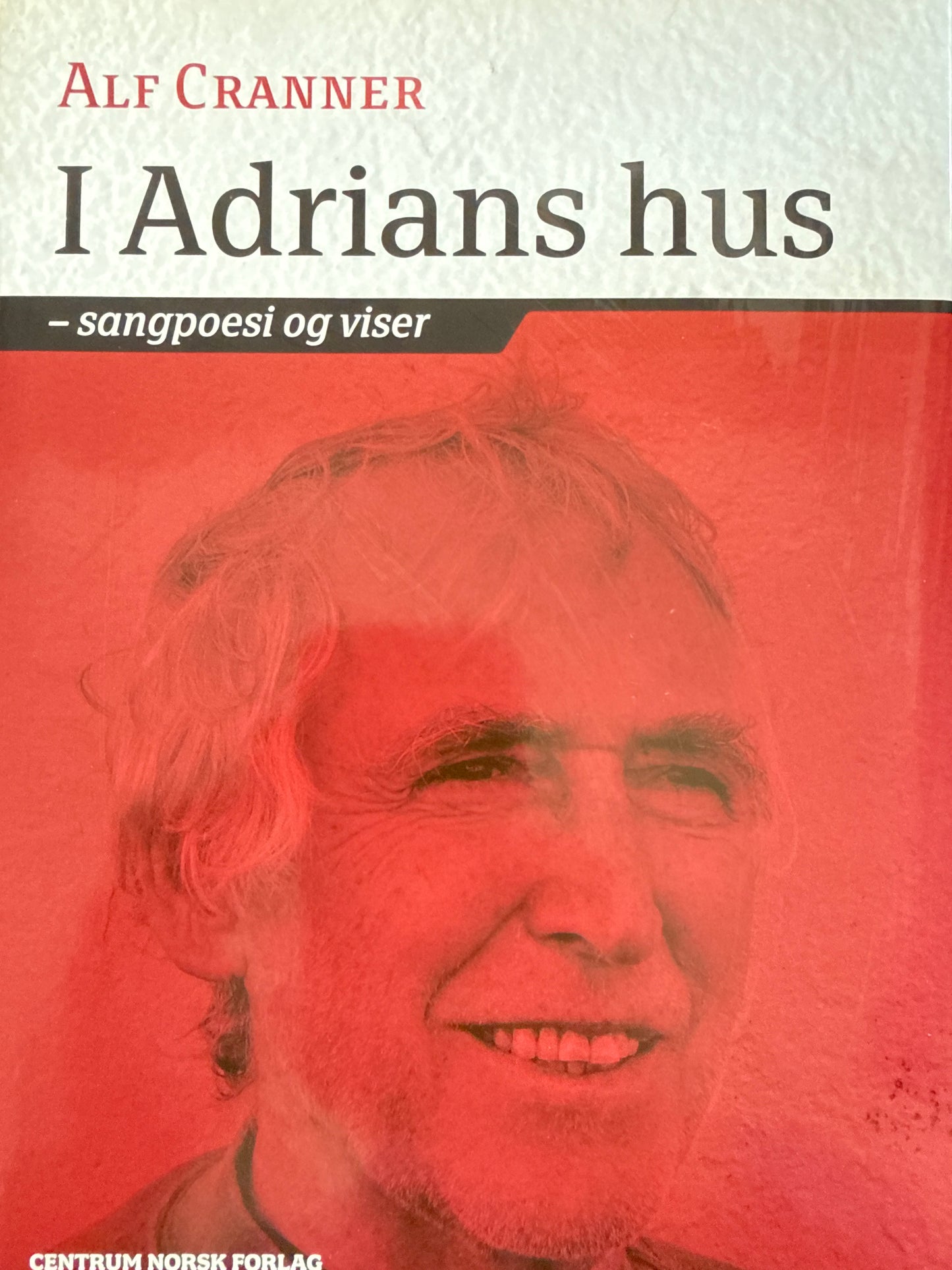 I Adrians hus - Innbundet