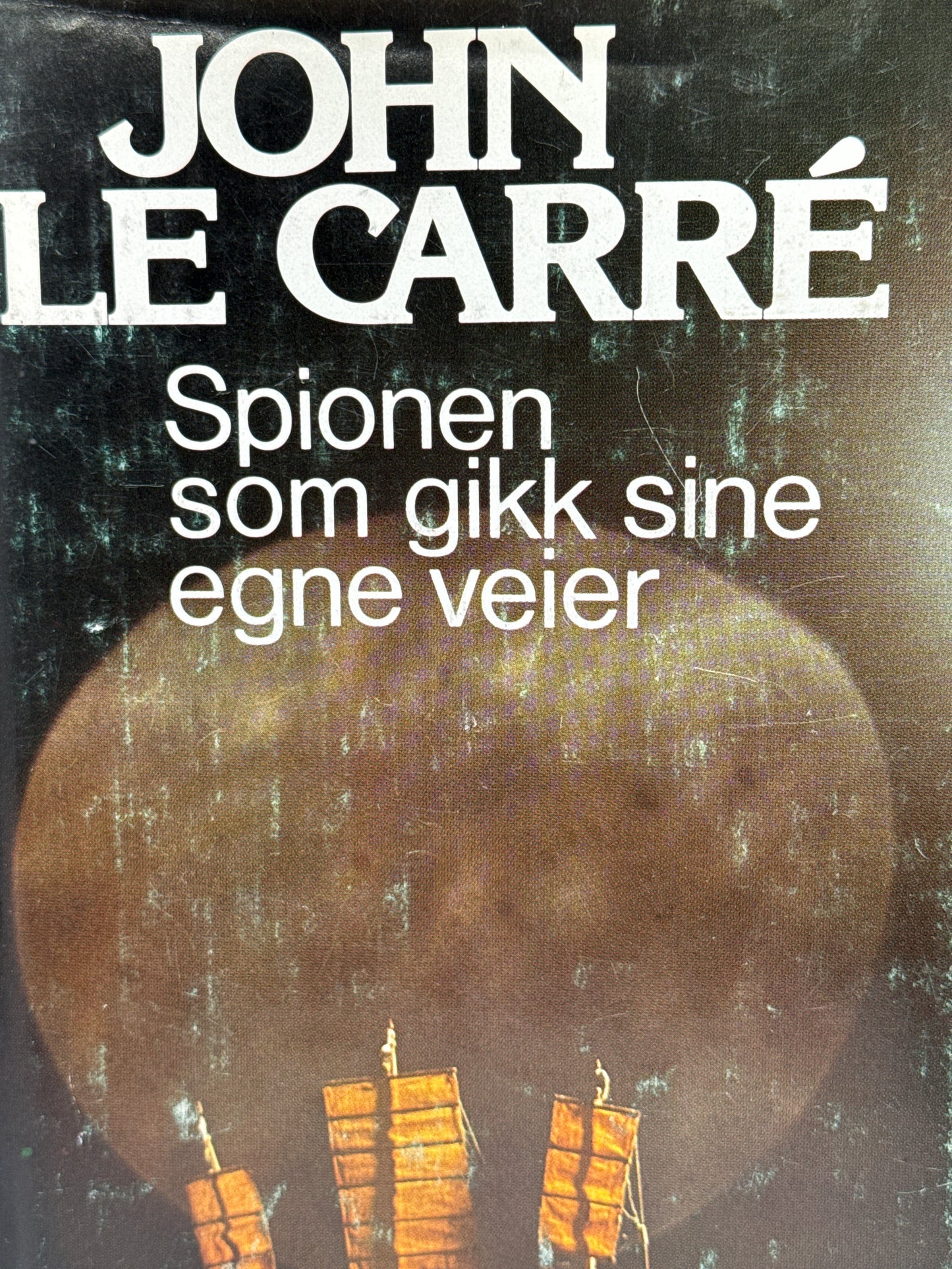 Spionen som gikk sine egne veier - Innbundet