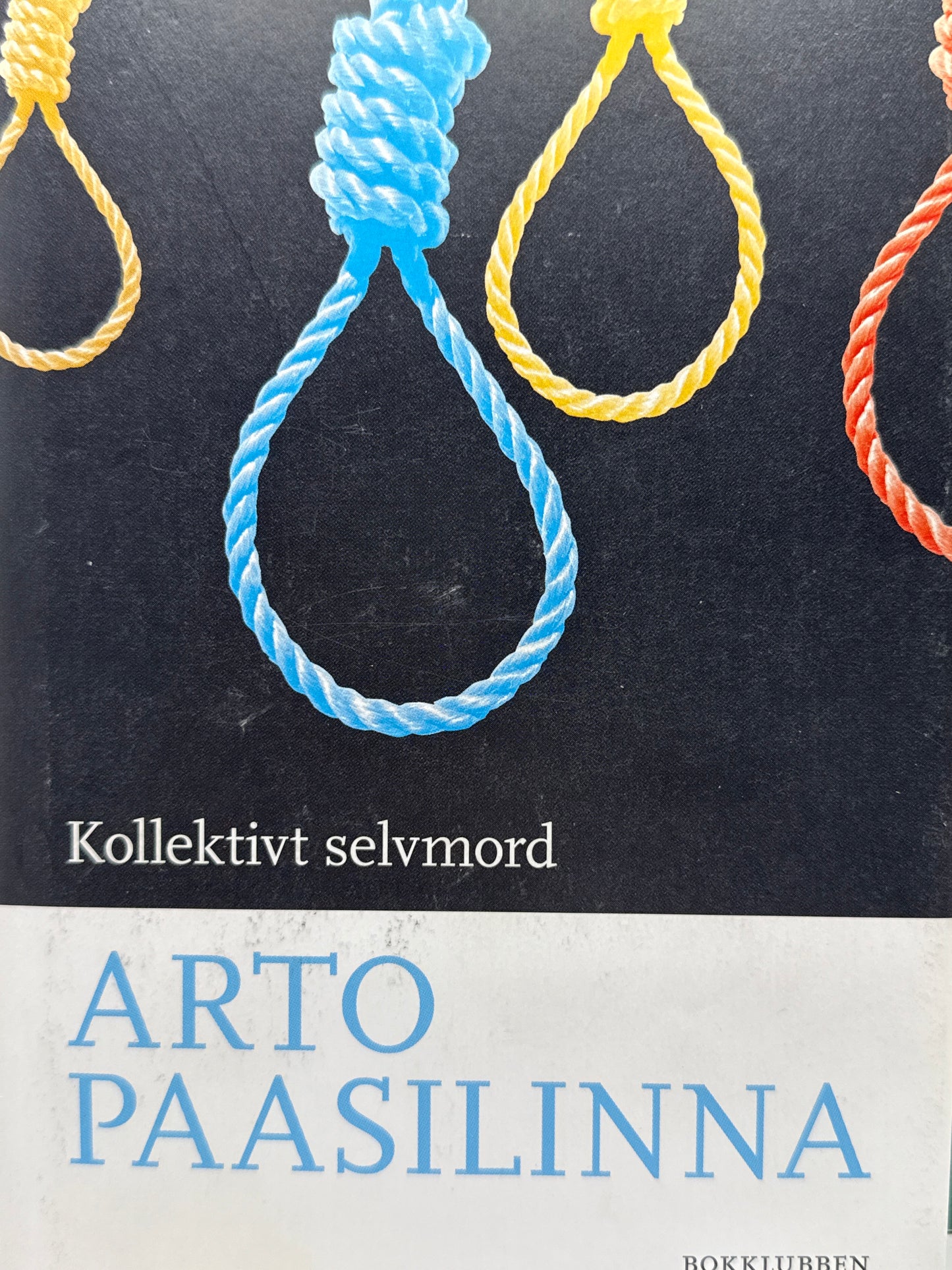 Kollektivt selvmord - Innbundet