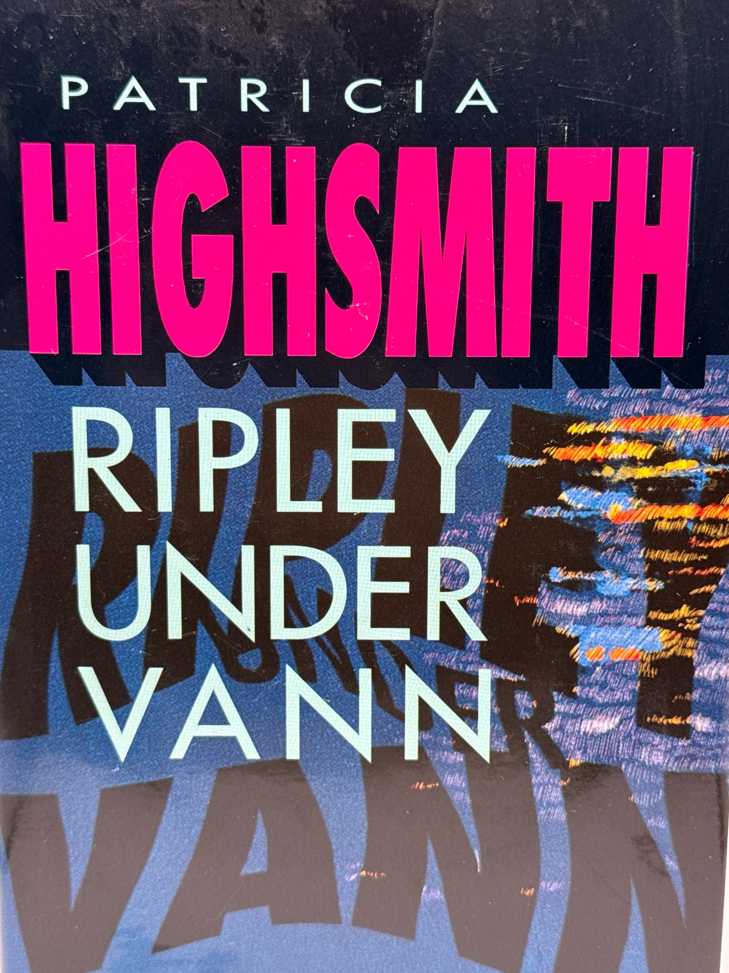 Ripley under vann - Innbundet