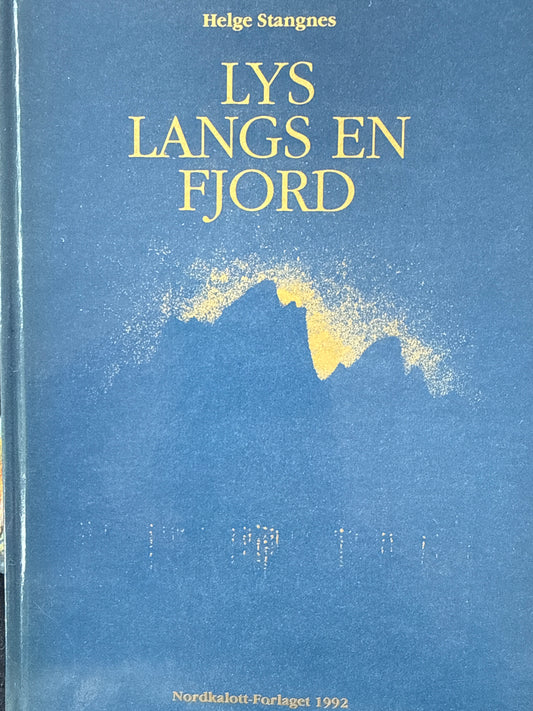 Lys langs en fjord - Innbundet