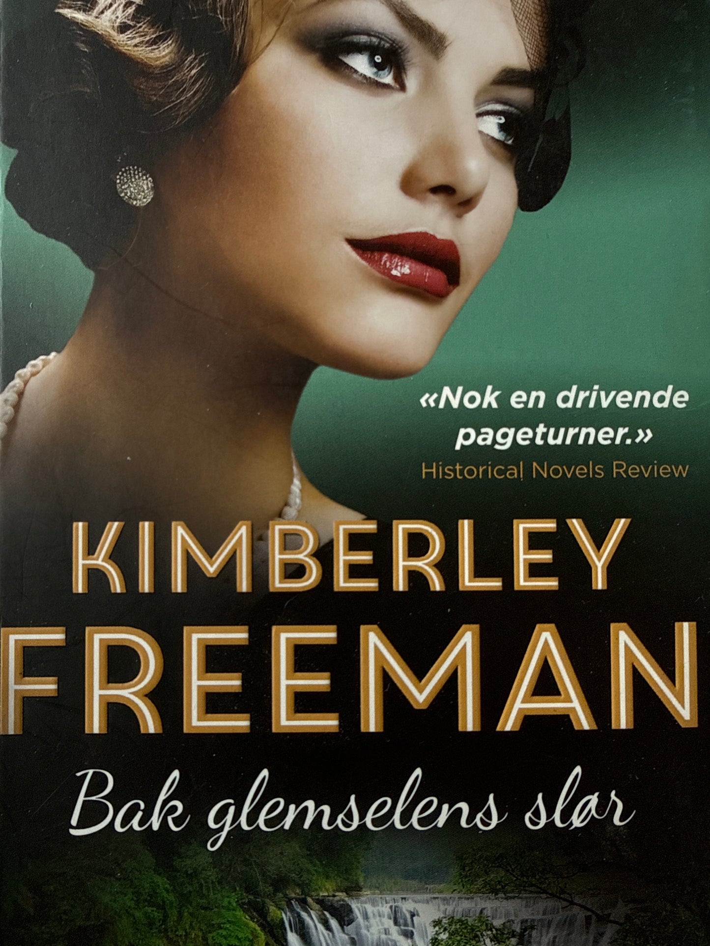 Bak glemselens slør - Pocket