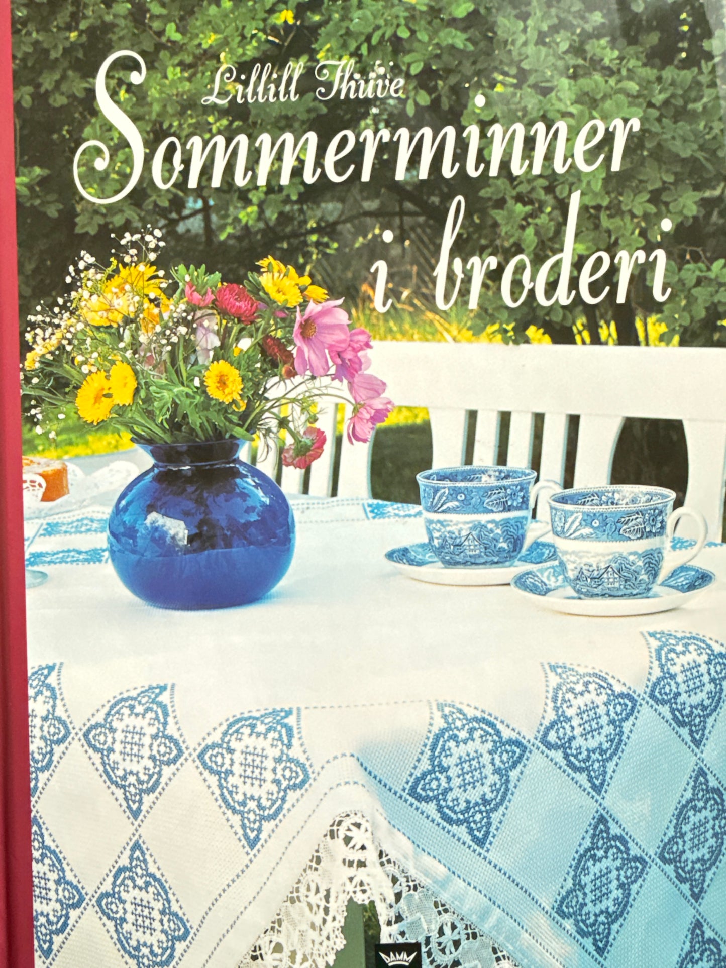 Sommerminner i broderi - Innbundet
