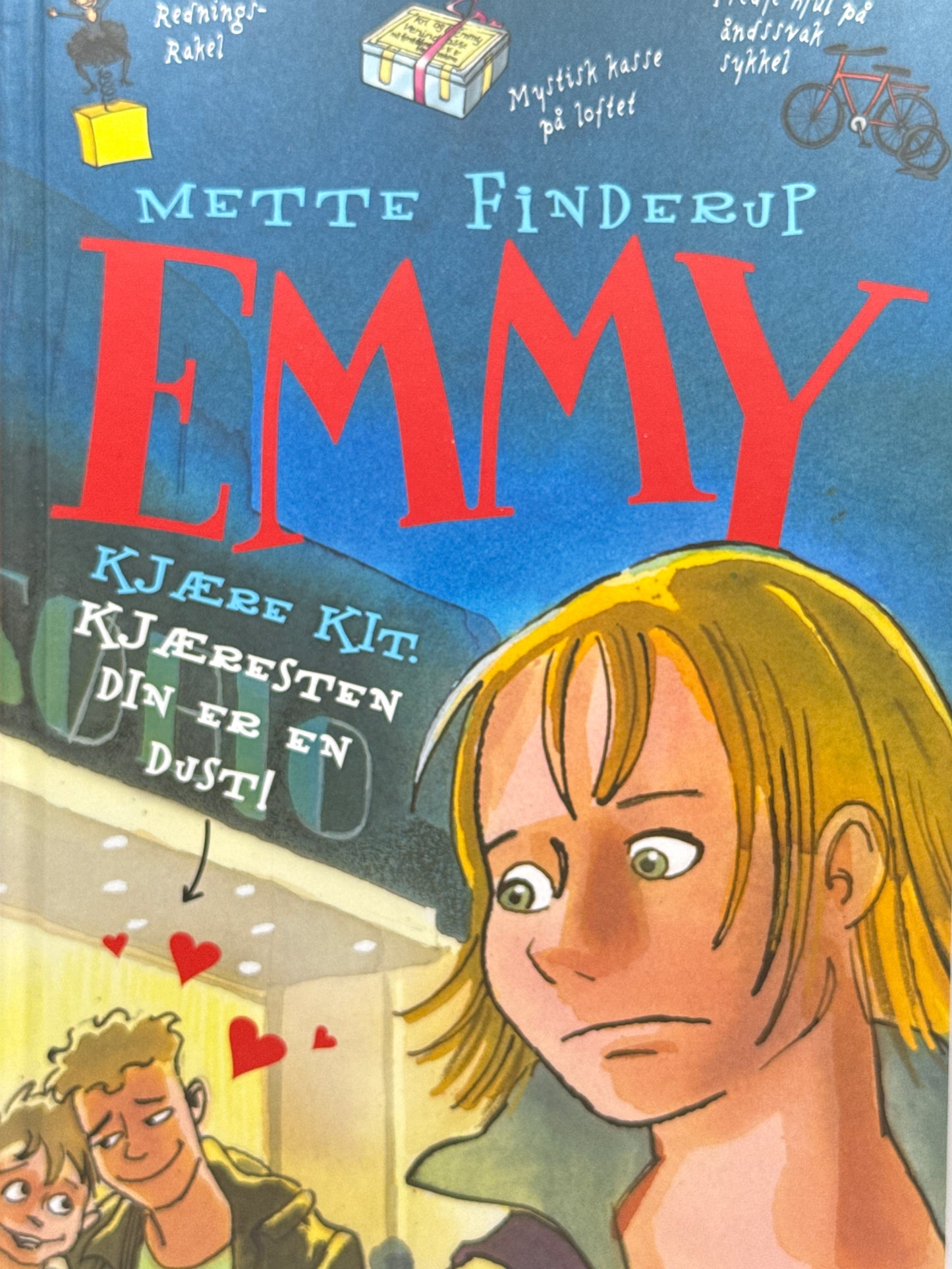 Emmy : Kjære Kit! Kjæresten din er en dust! - Innbundet