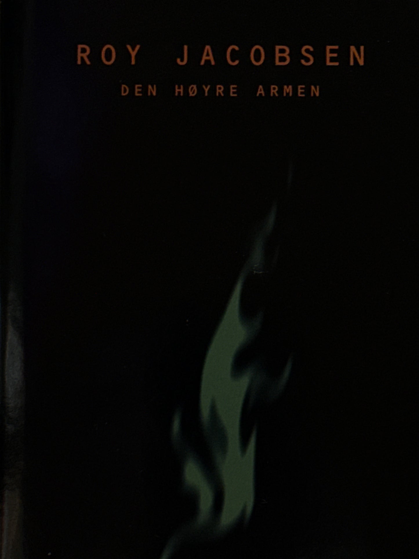 Den høyre armen - Innbundet