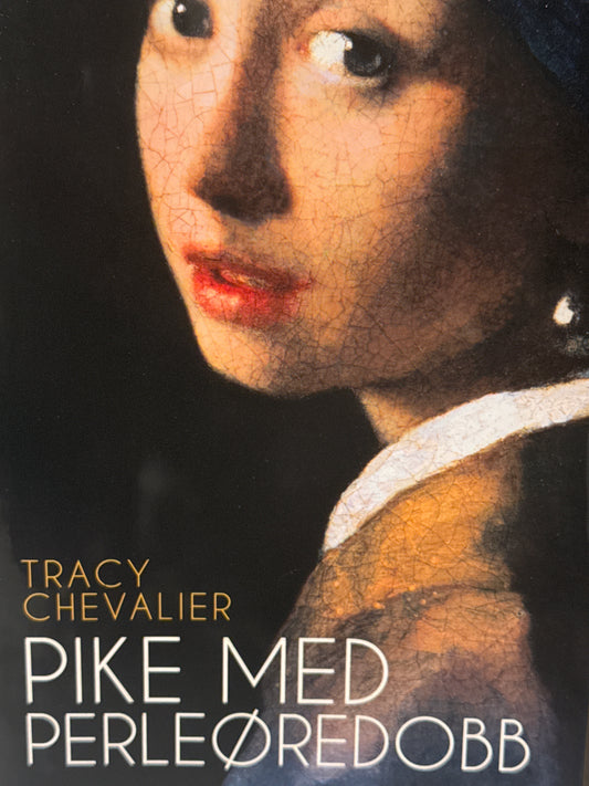 Pike med perleøredobb - Pocket