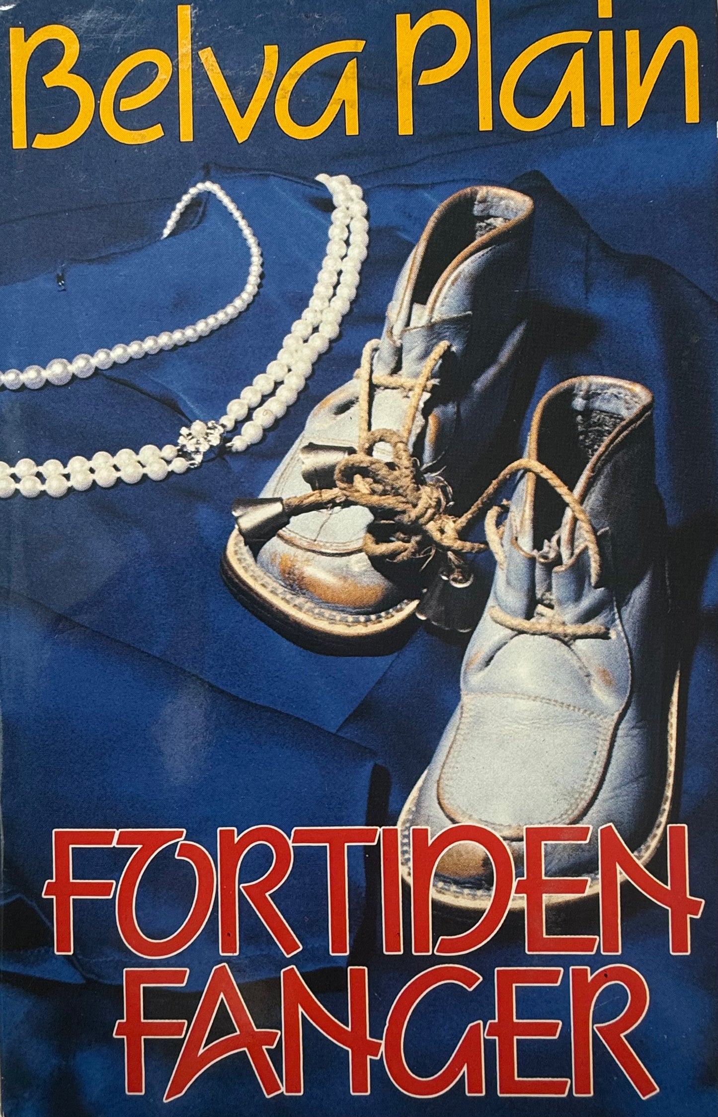 Fortiden fanger - Innbundet