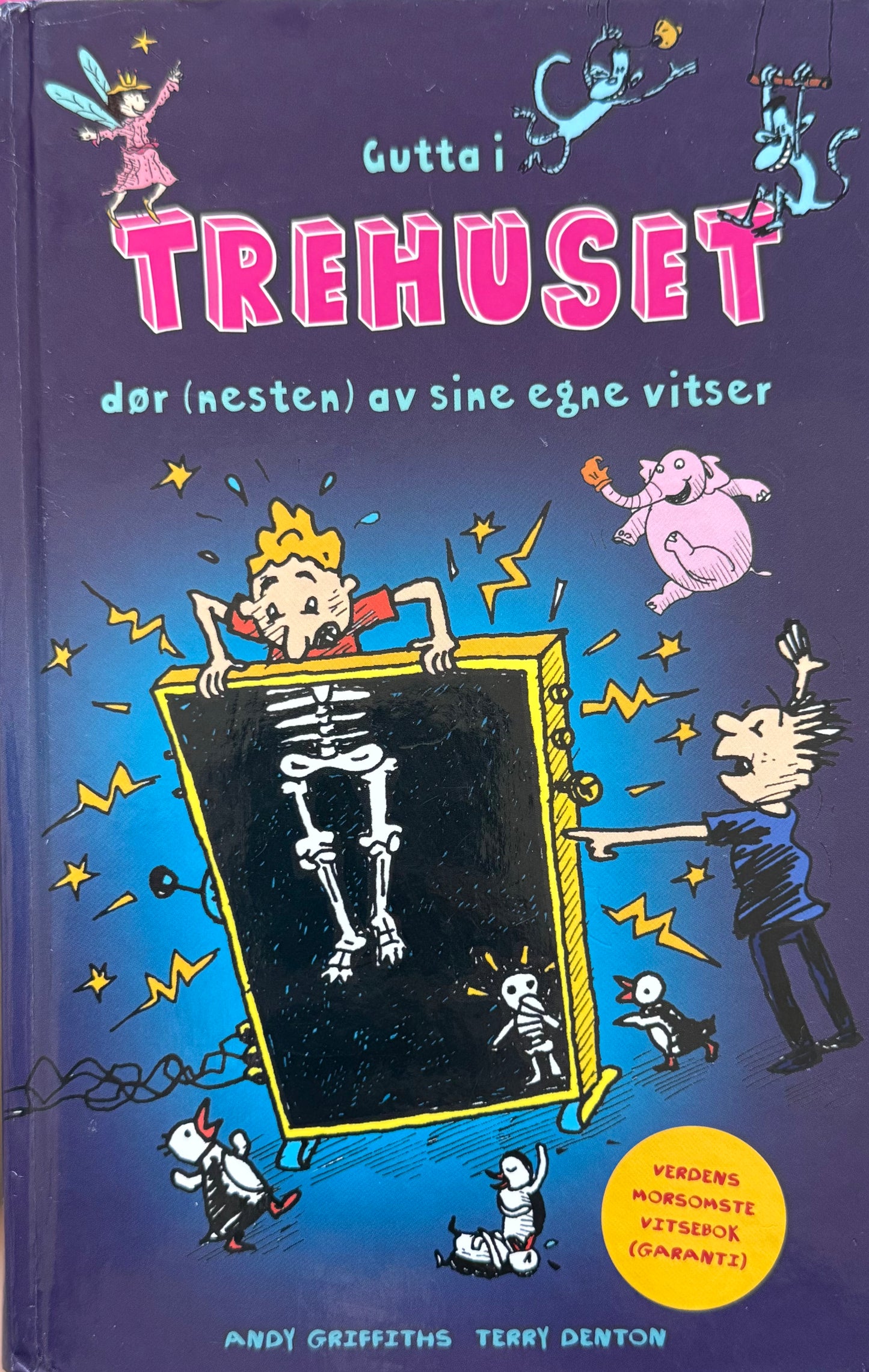 Gutta i trehuset dør (nesten) av sine egne vitser - Innbundet