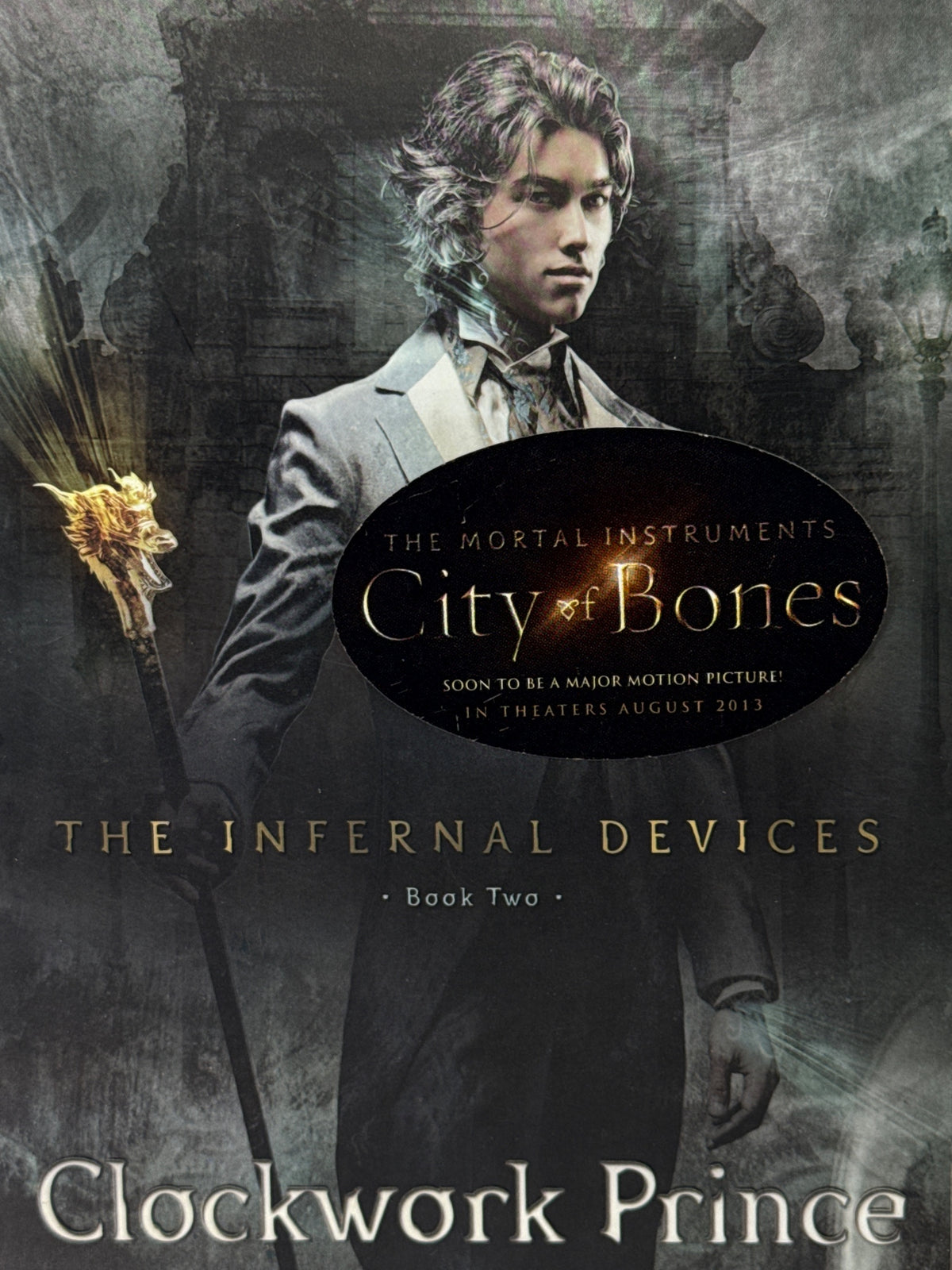 Forside av Clockwork Prince av Cassandra Clare 