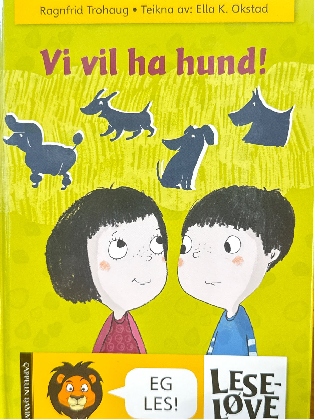 Forside av Vi vil ha hund! av Ragnfrid Trohaug 