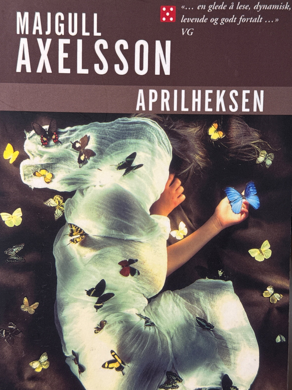 Forside av Aprilheksen av Majgull Axelsson 