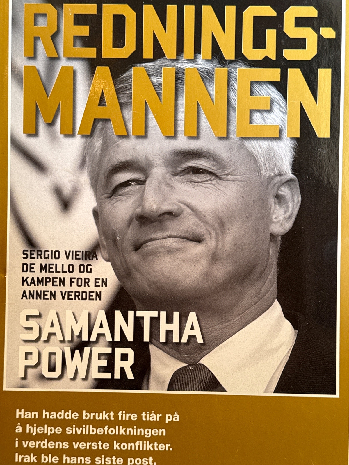 Forside av Redningsmannen av Samantha Power 